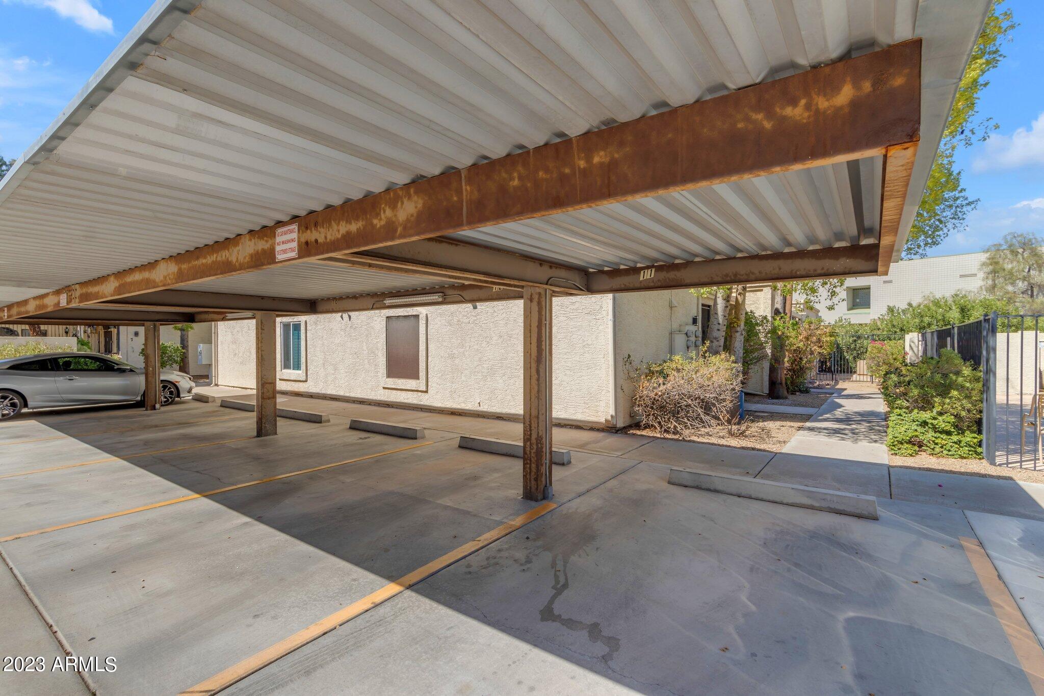 15801 N 29TH Street Unit: 11