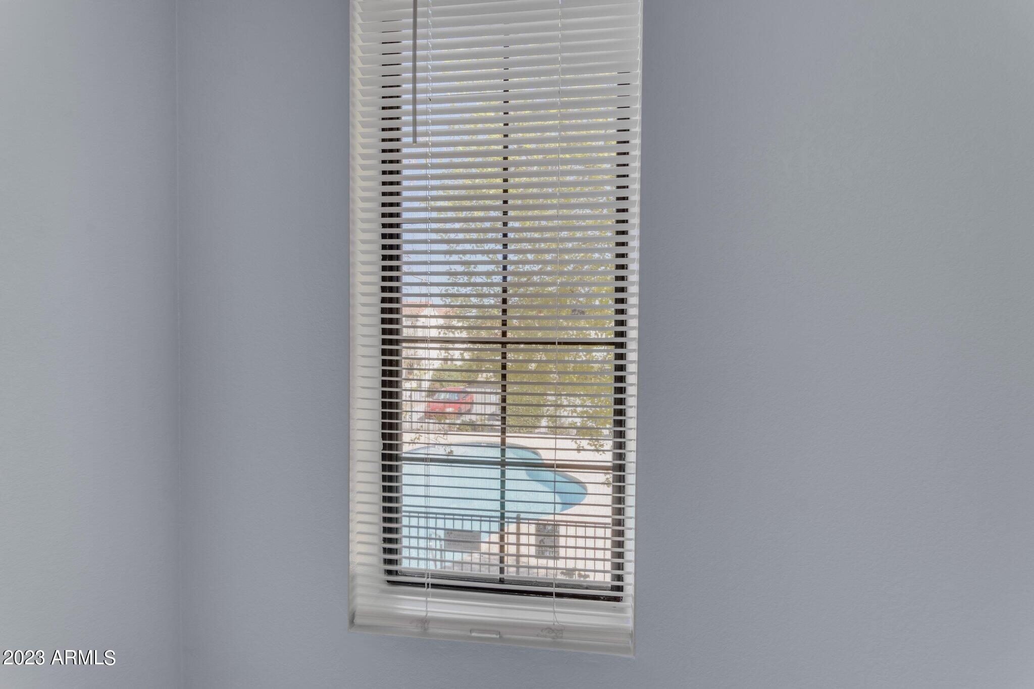 15801 N 29TH Street Unit: 11