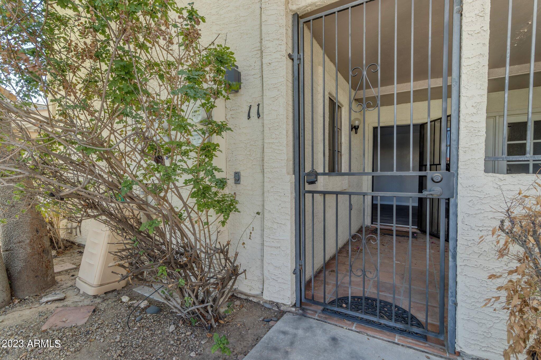 15801 N 29TH Street Unit: 11