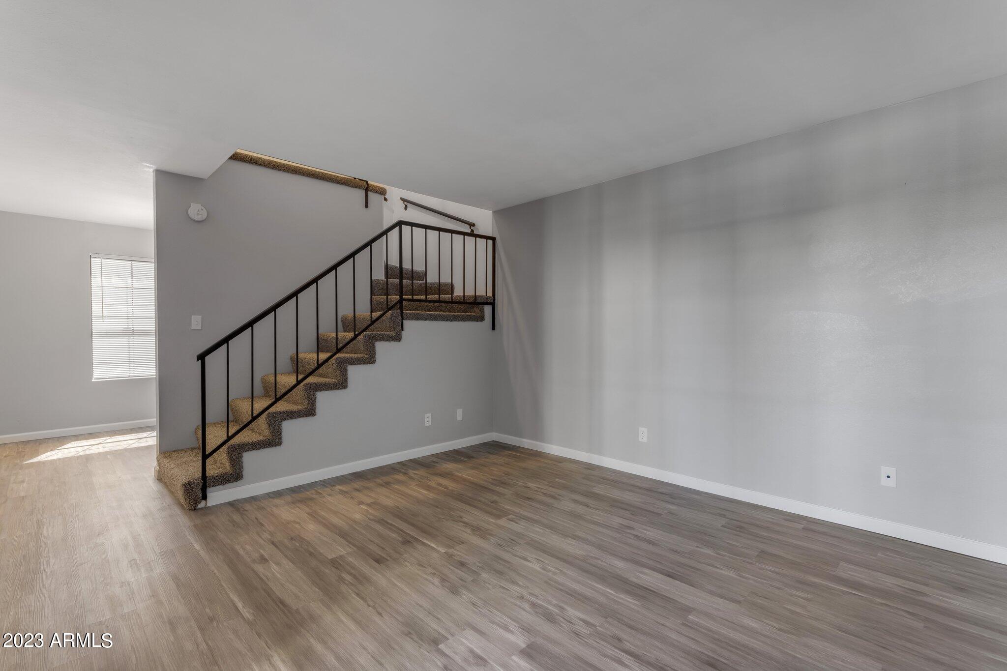 15801 N 29TH Street Unit: 11