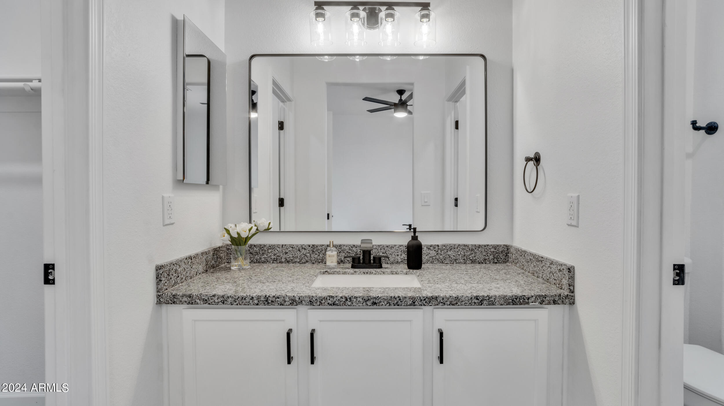 14422 S REDONDO Road