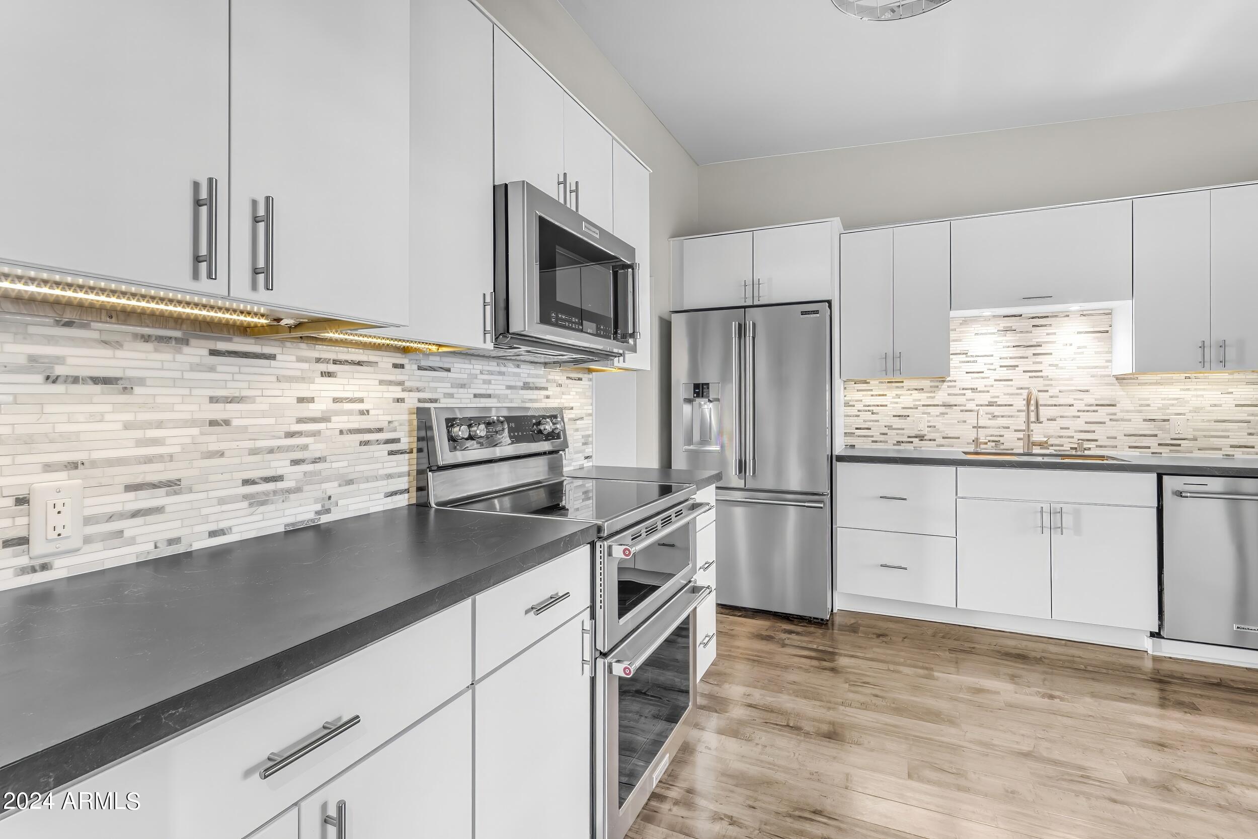1030 E BETHANY HOME Road # 110
