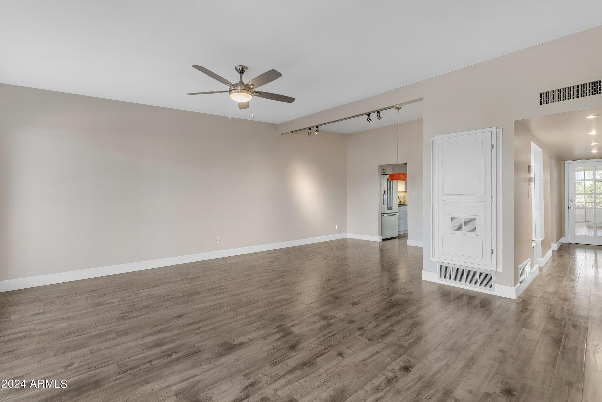 1030 E BETHANY HOME Road # 110