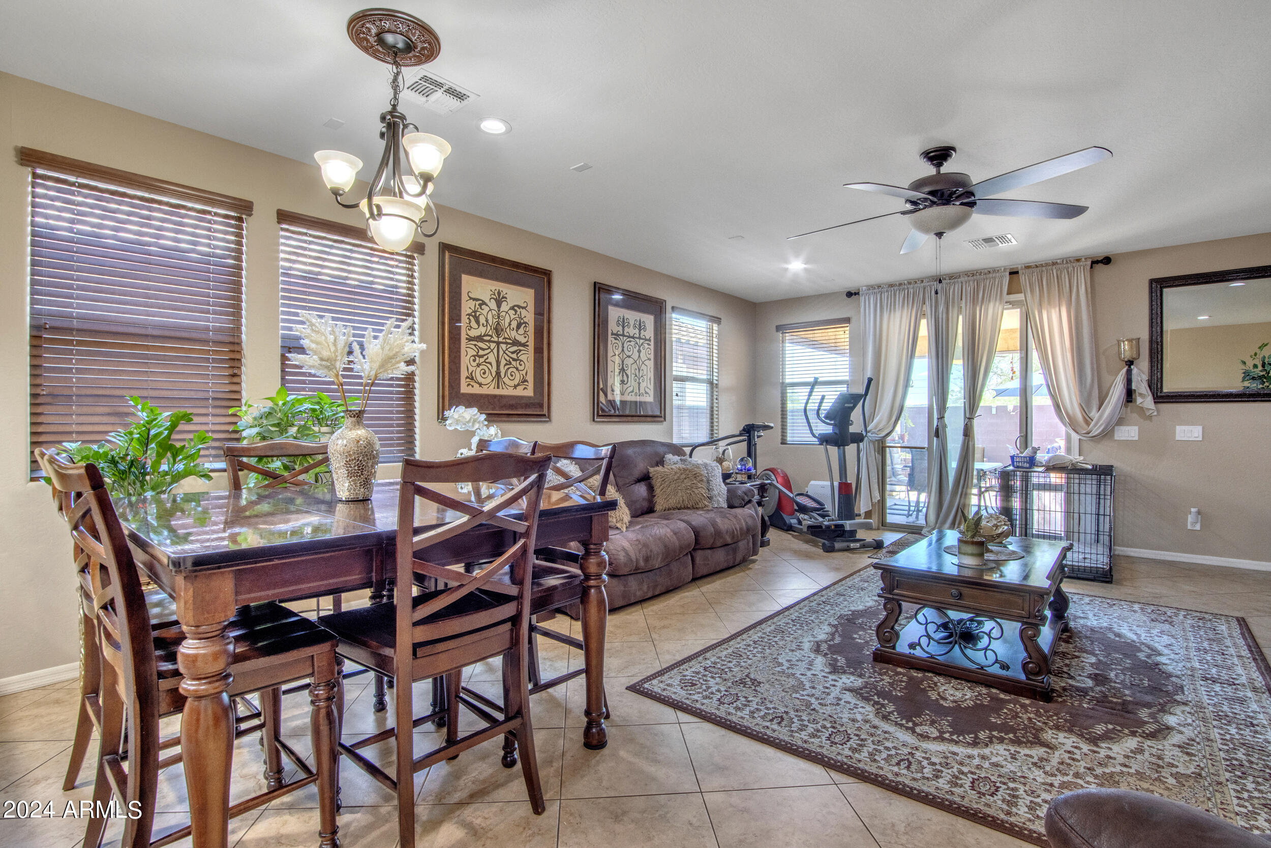 5603 W BUCKSKIN Trail