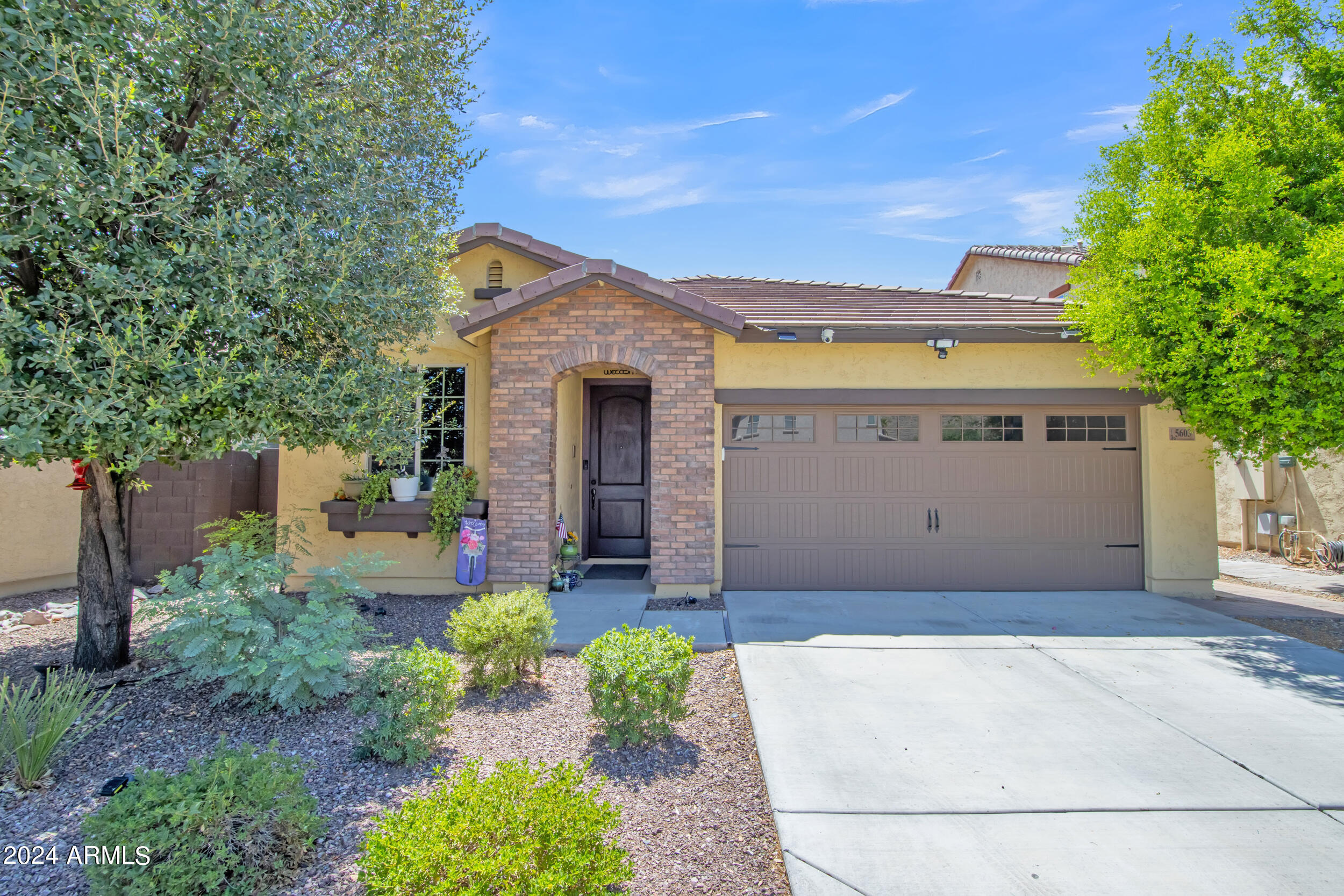 5603 W BUCKSKIN Trail