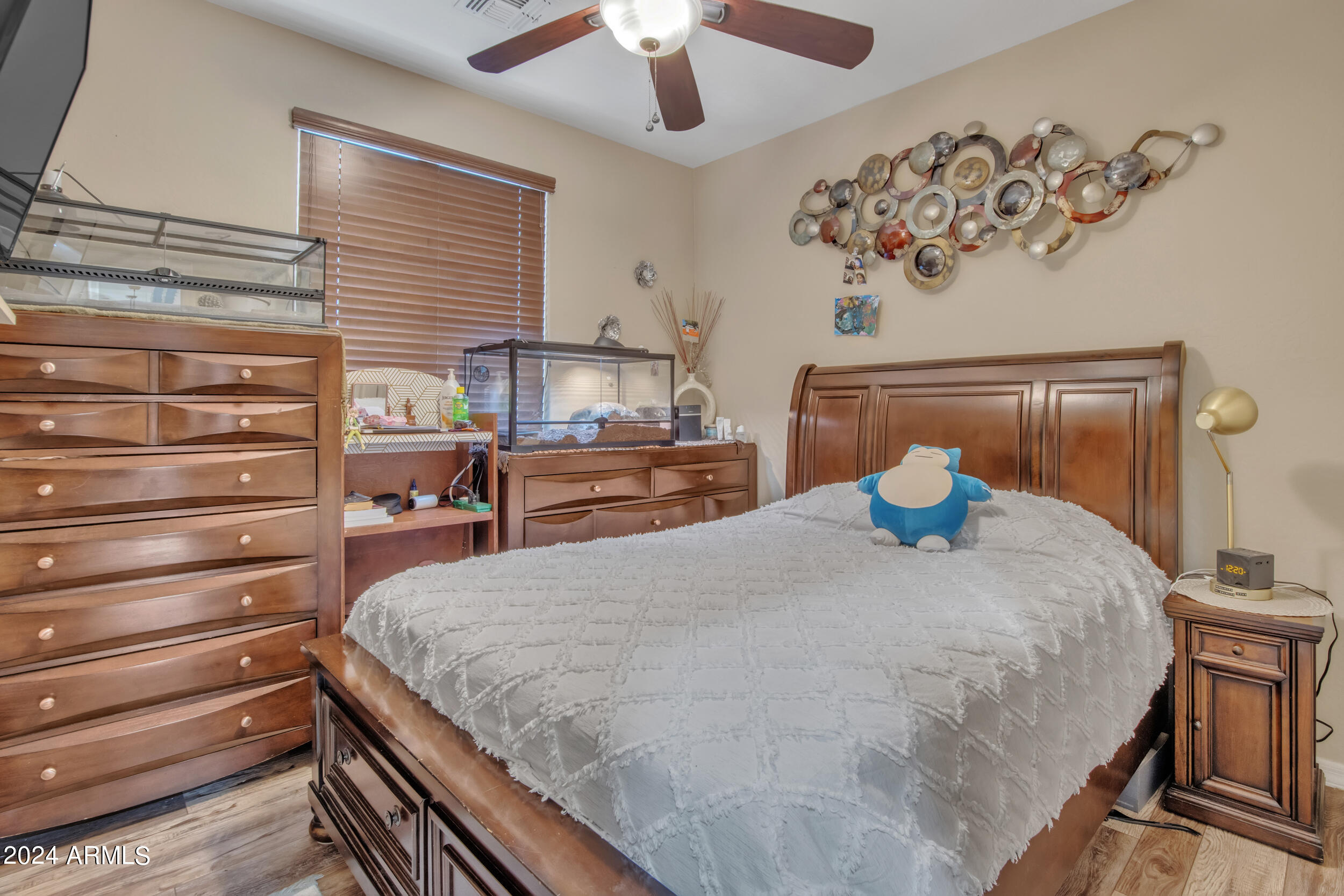 5603 W BUCKSKIN Trail