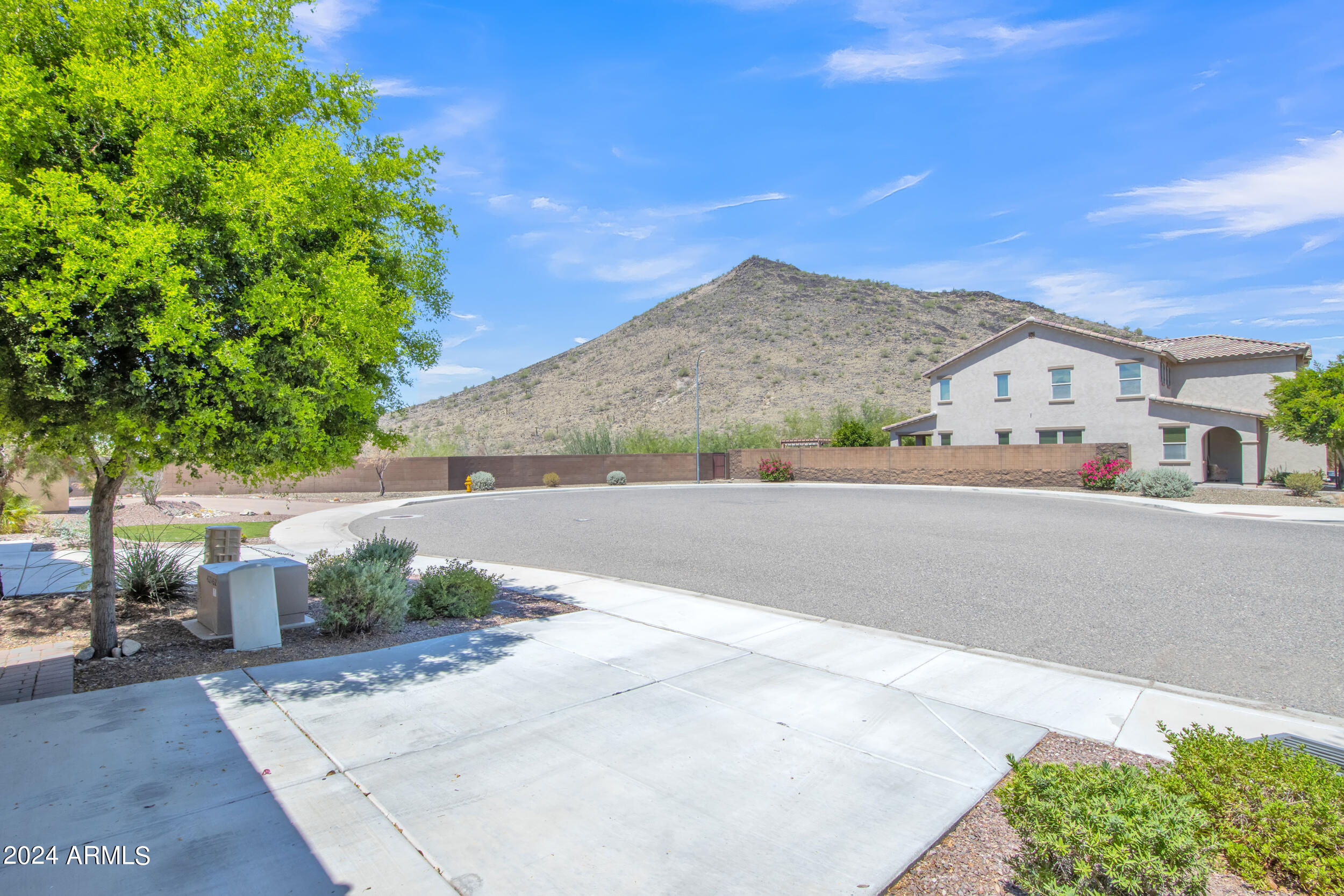 5603 W BUCKSKIN Trail