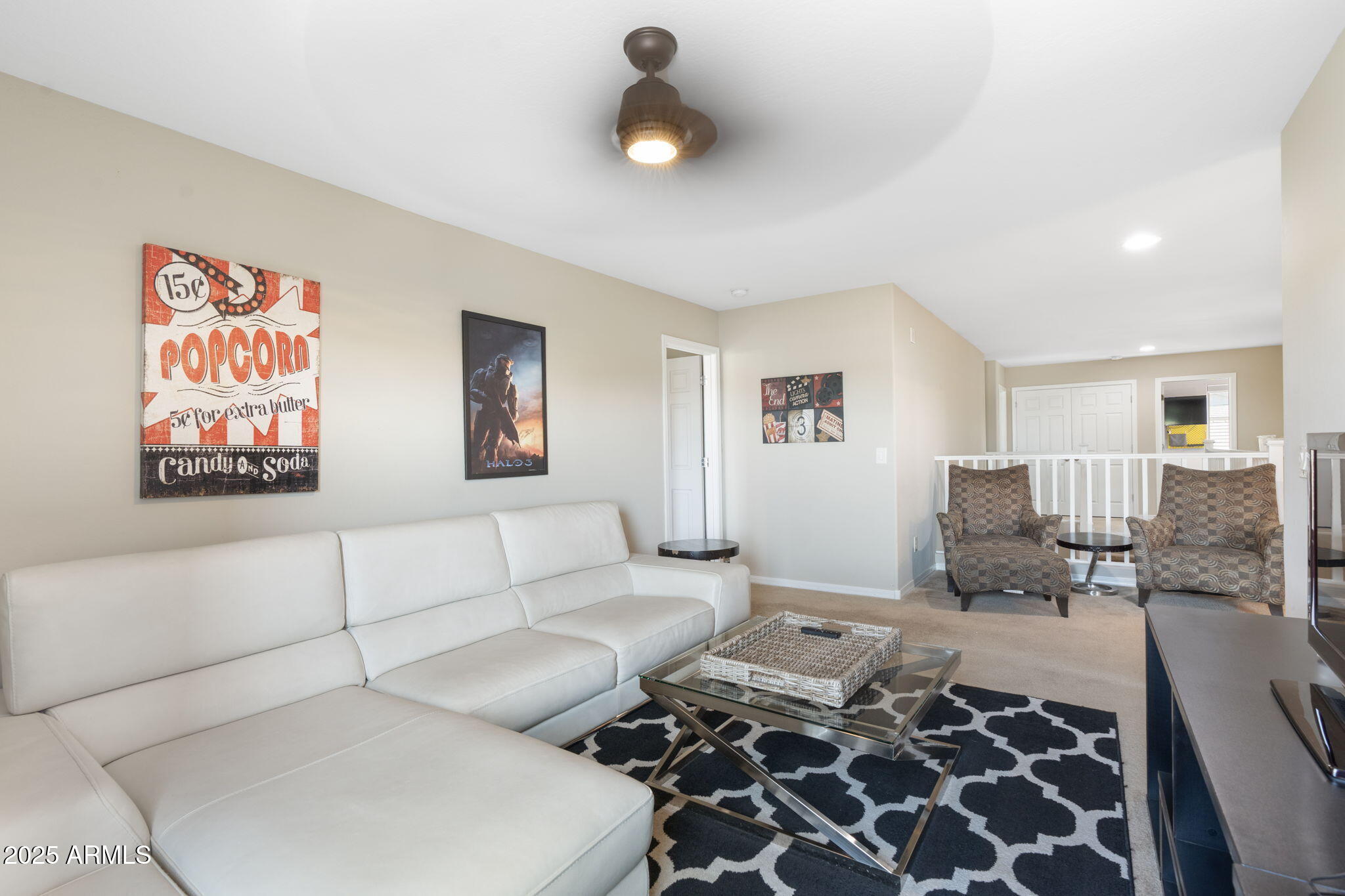 2811 E DUNBAR Drive