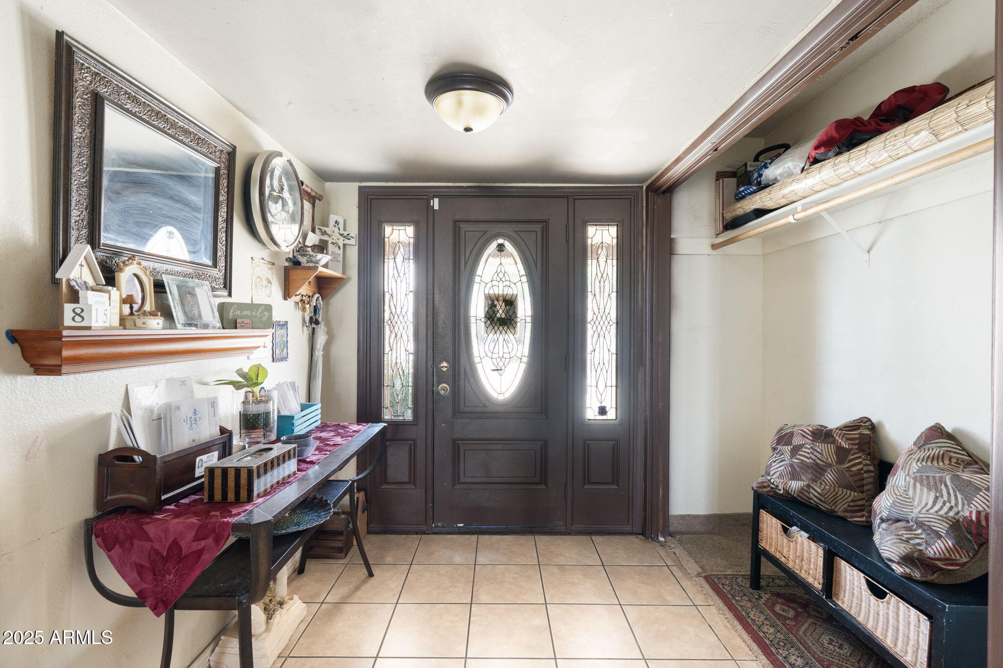 1126 E LAUREL Drive