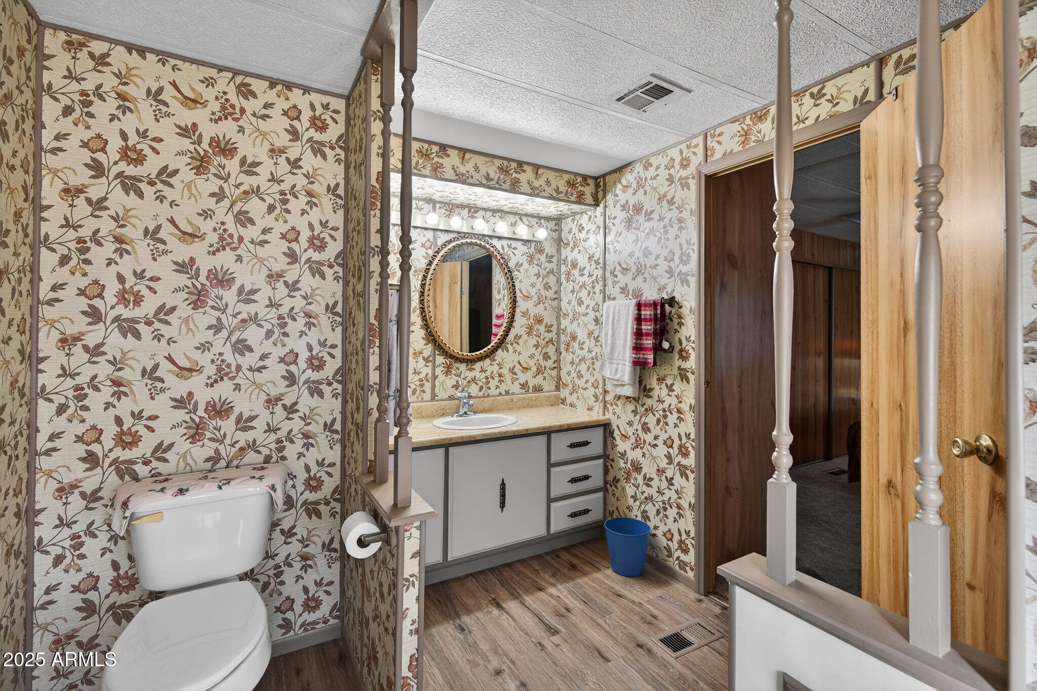 2100 N TREKELL Road 131