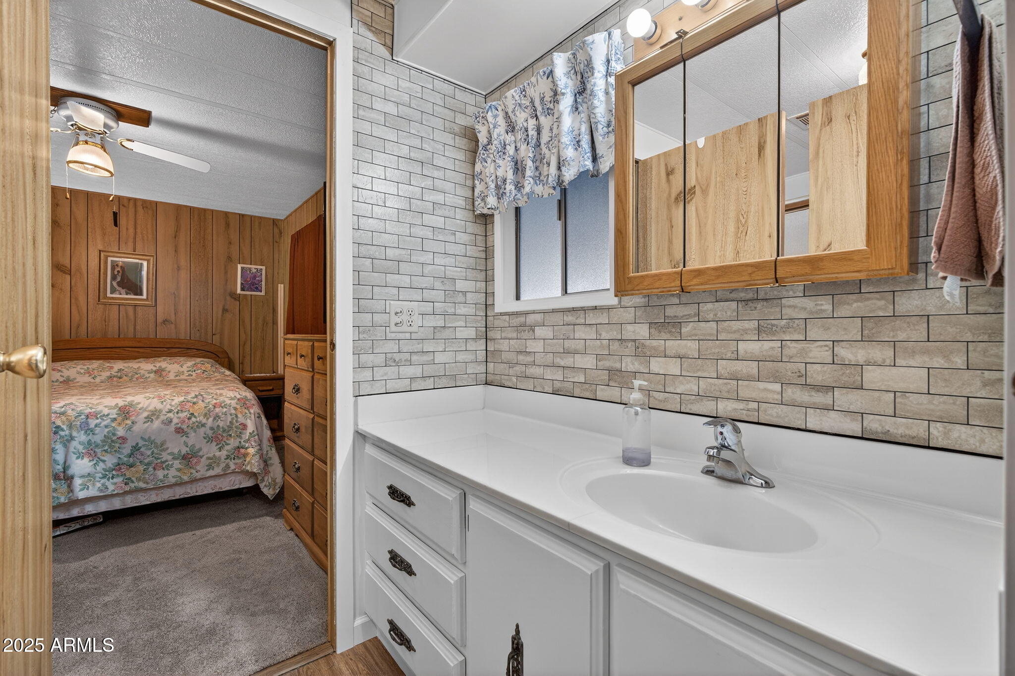 2100 N TREKELL Road 131