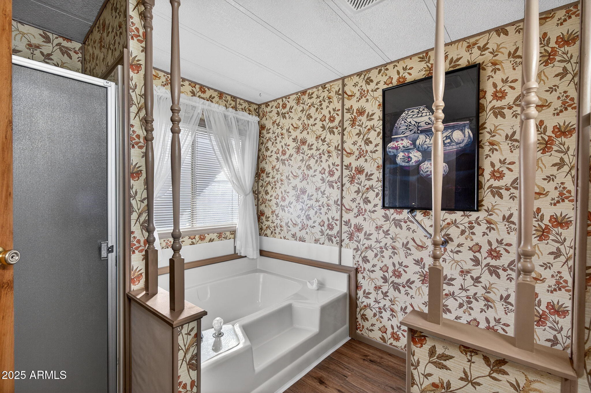 2100 N TREKELL Road 131