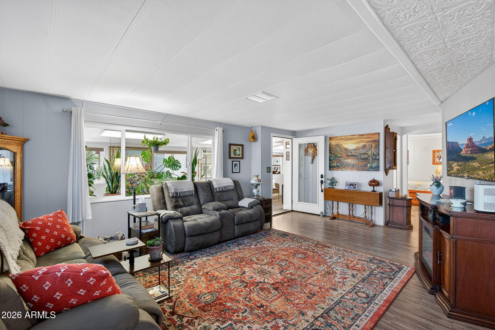 2100 N TREKELL Road 196