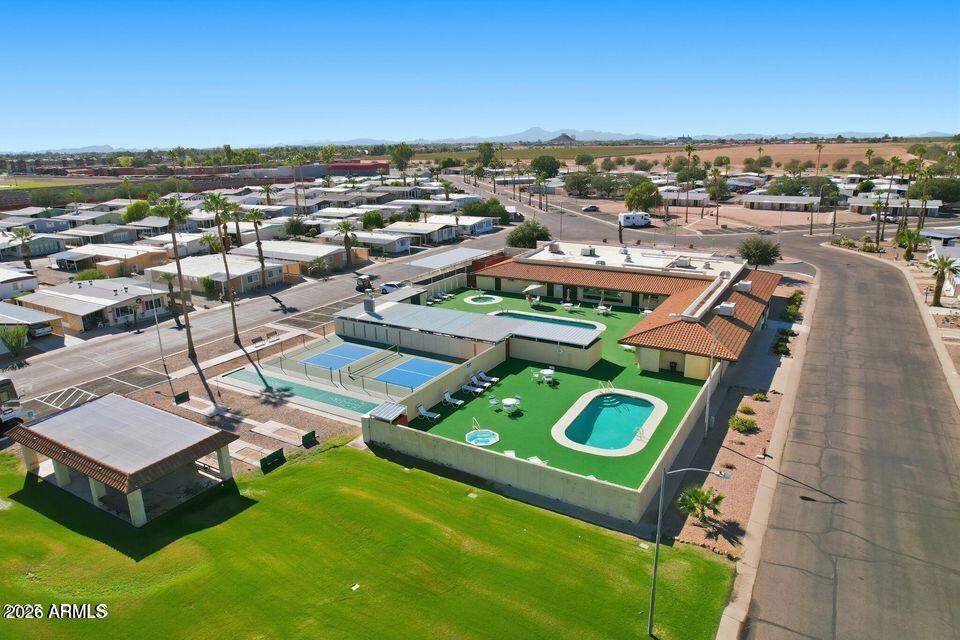 2100 N TREKELL Road 196