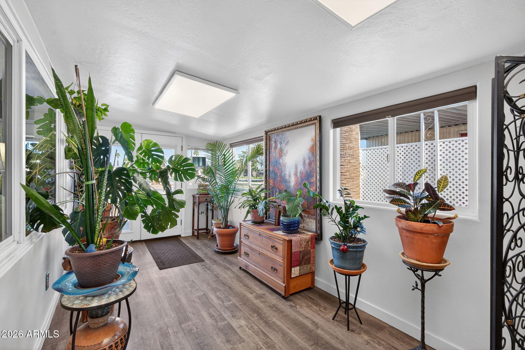 2100 N TREKELL Road 196