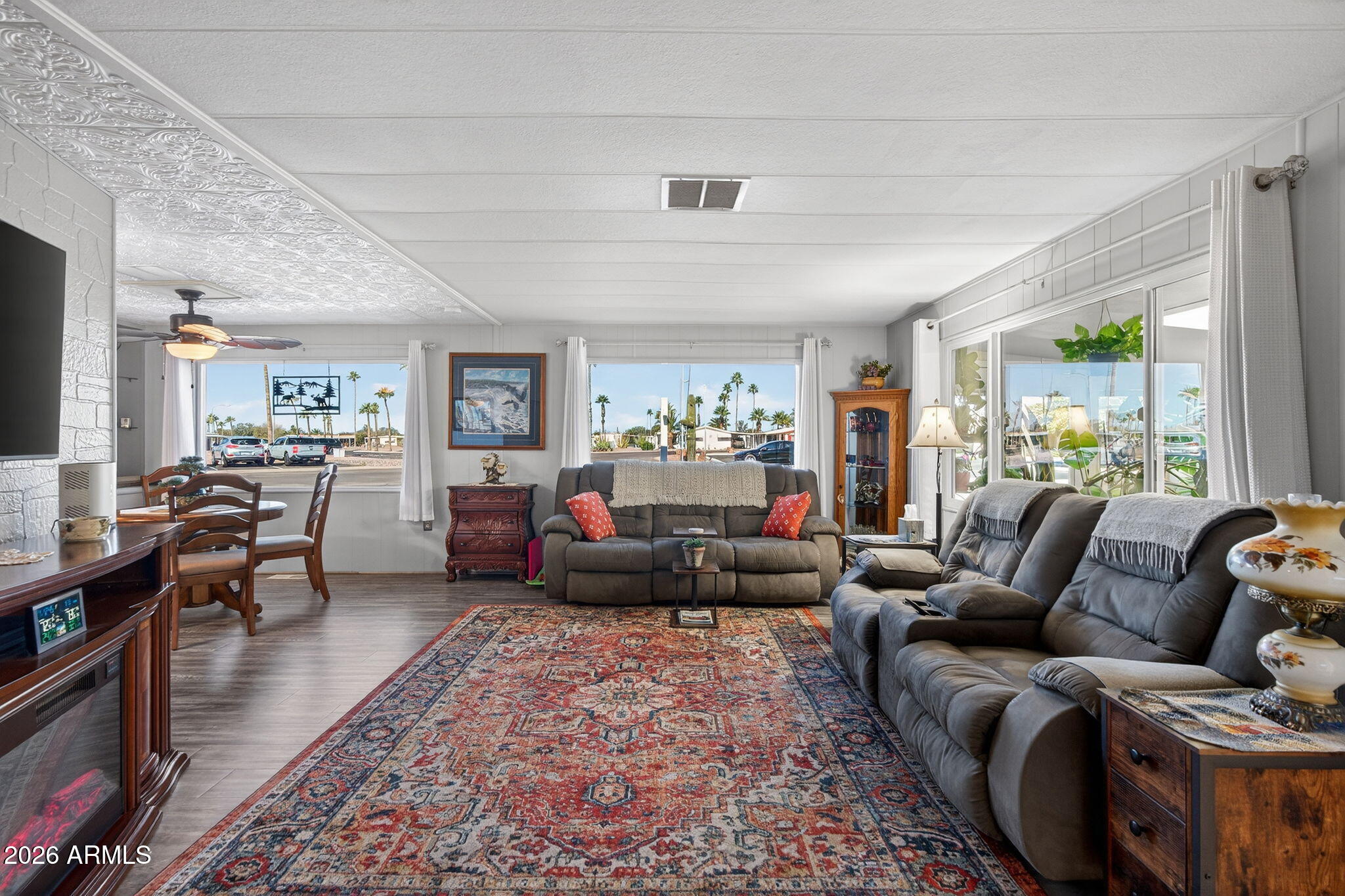 2100 N TREKELL Road 196