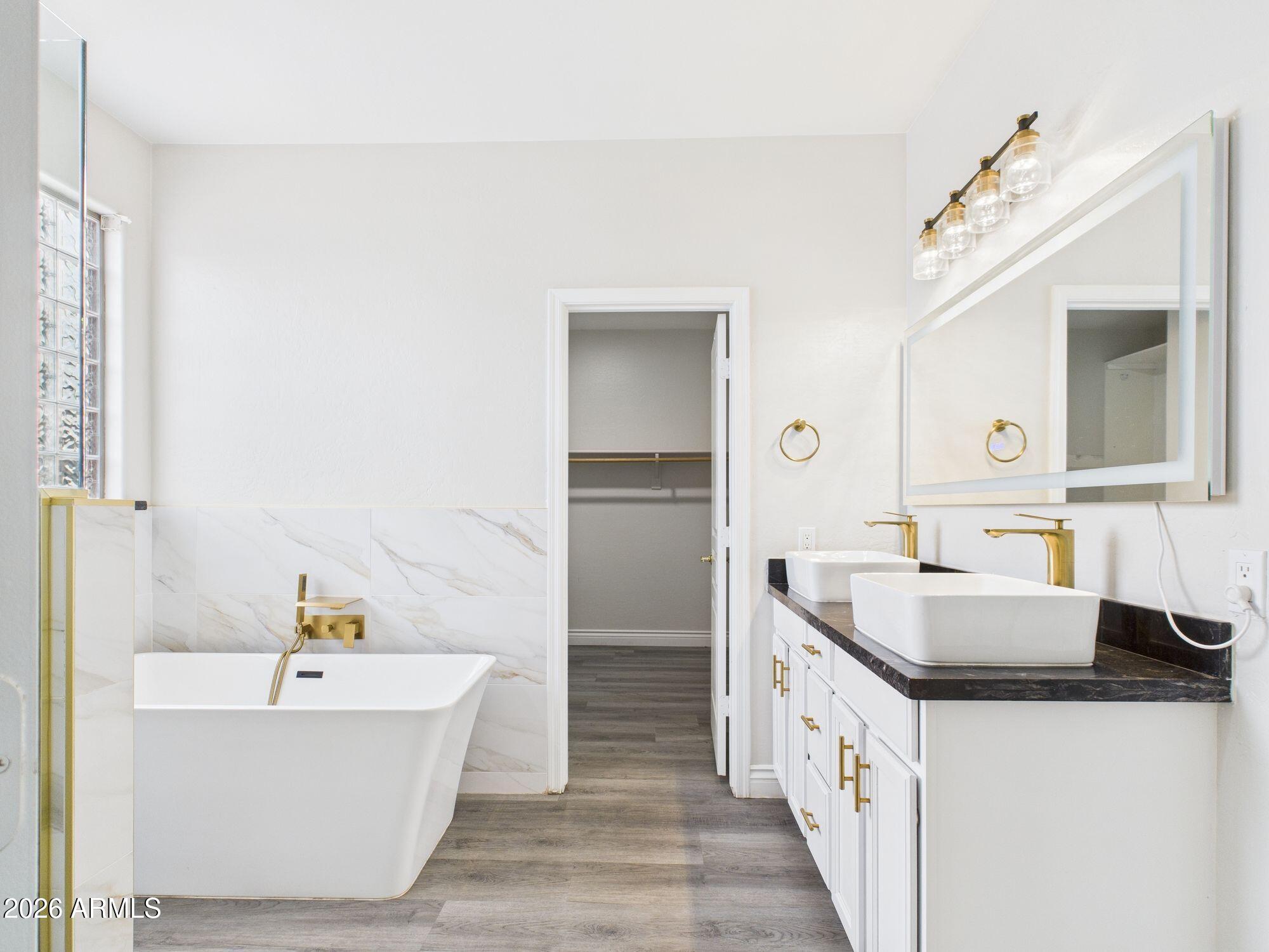 6917 W SHUMWAY FARM Road