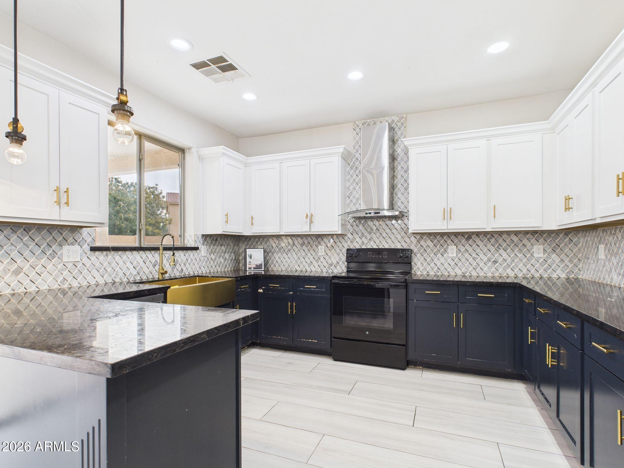 6917 W SHUMWAY FARM Road