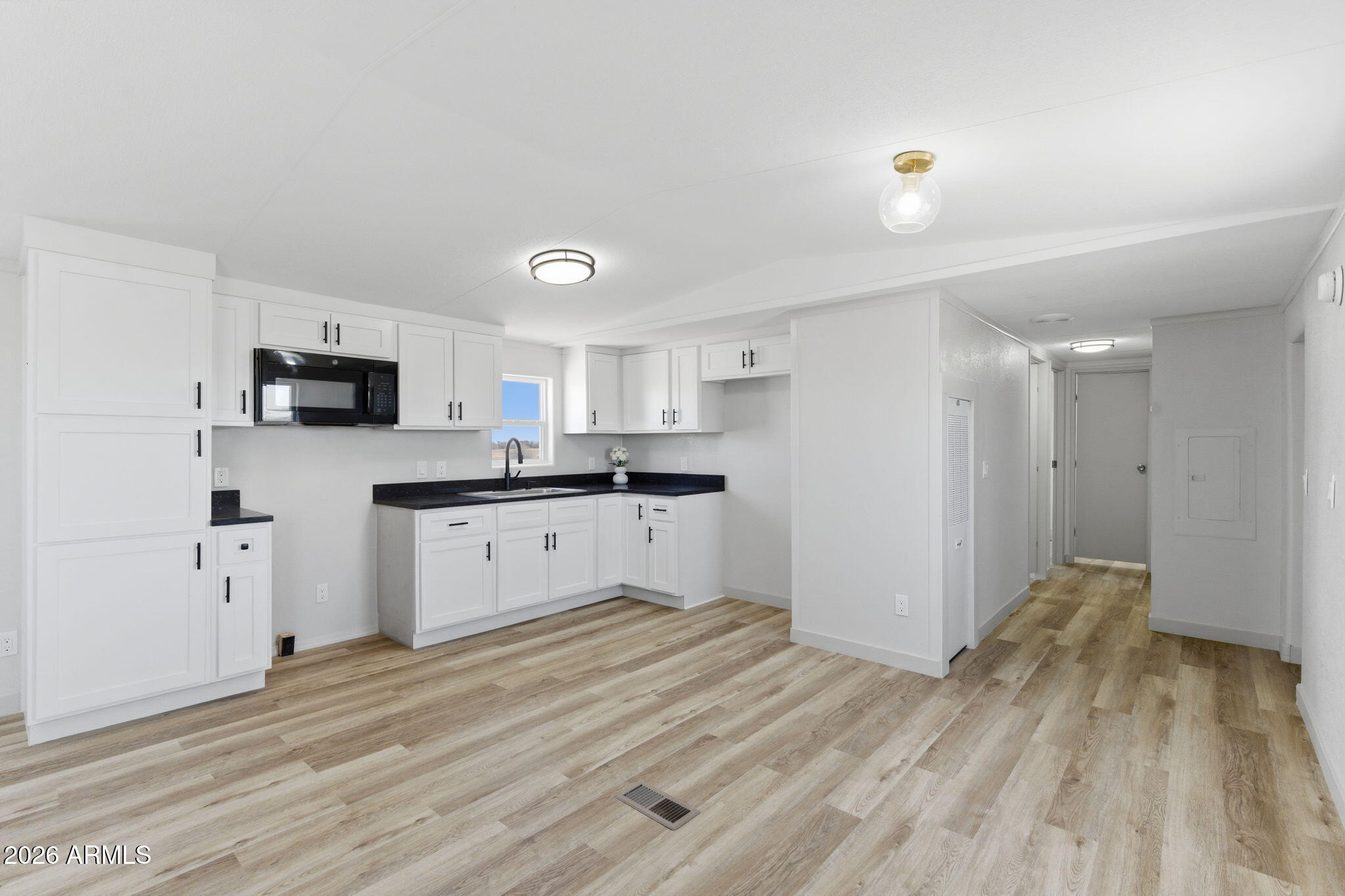 5384 S WHISPERING SANDS Drive