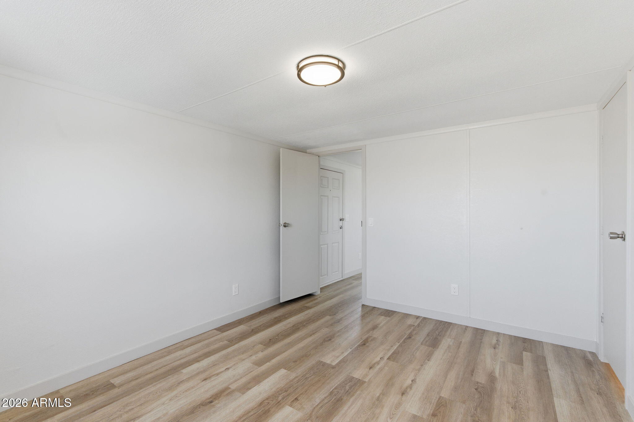 5384 S WHISPERING SANDS Drive