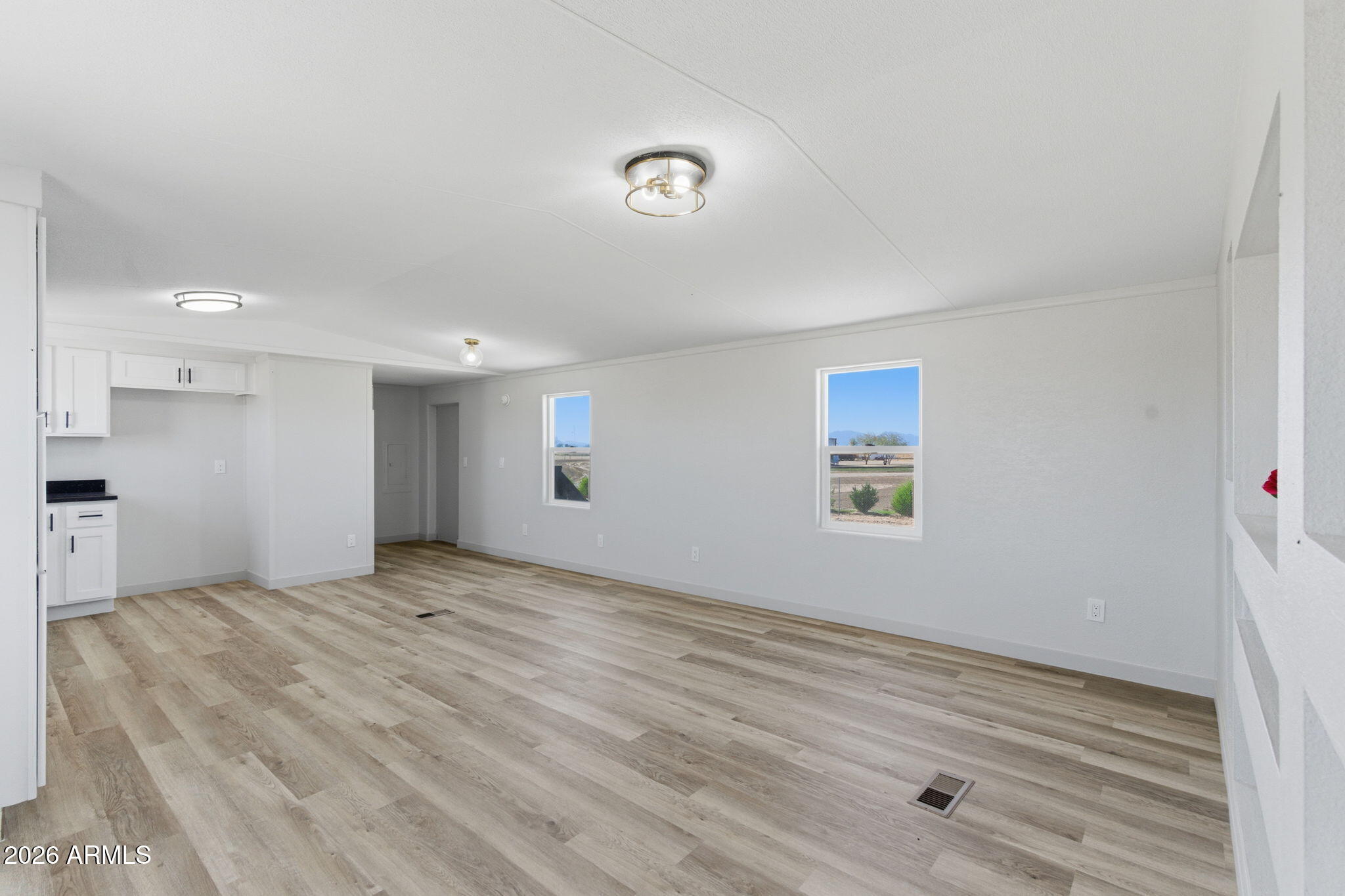 5384 S WHISPERING SANDS Drive