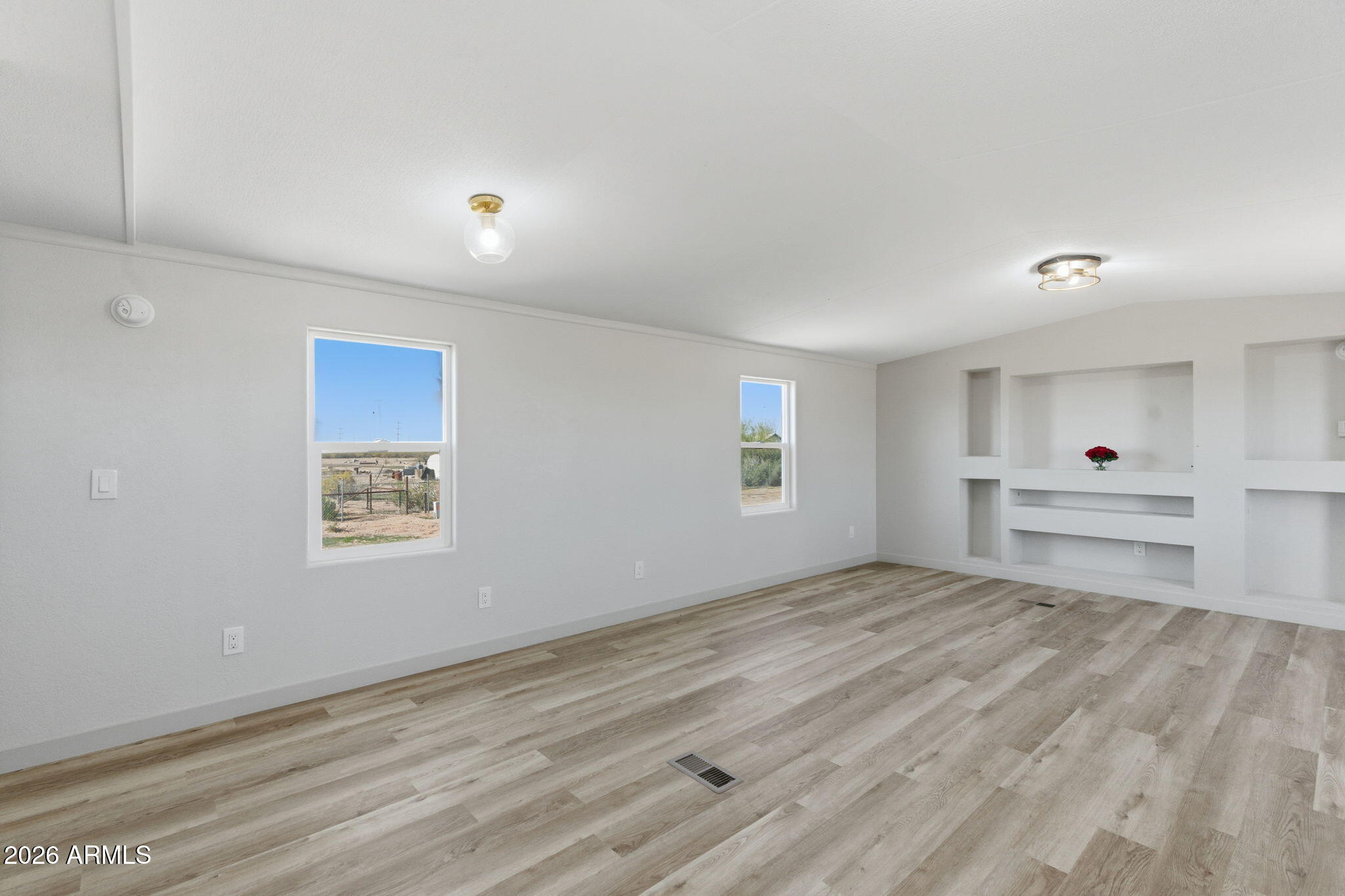 5384 S WHISPERING SANDS Drive