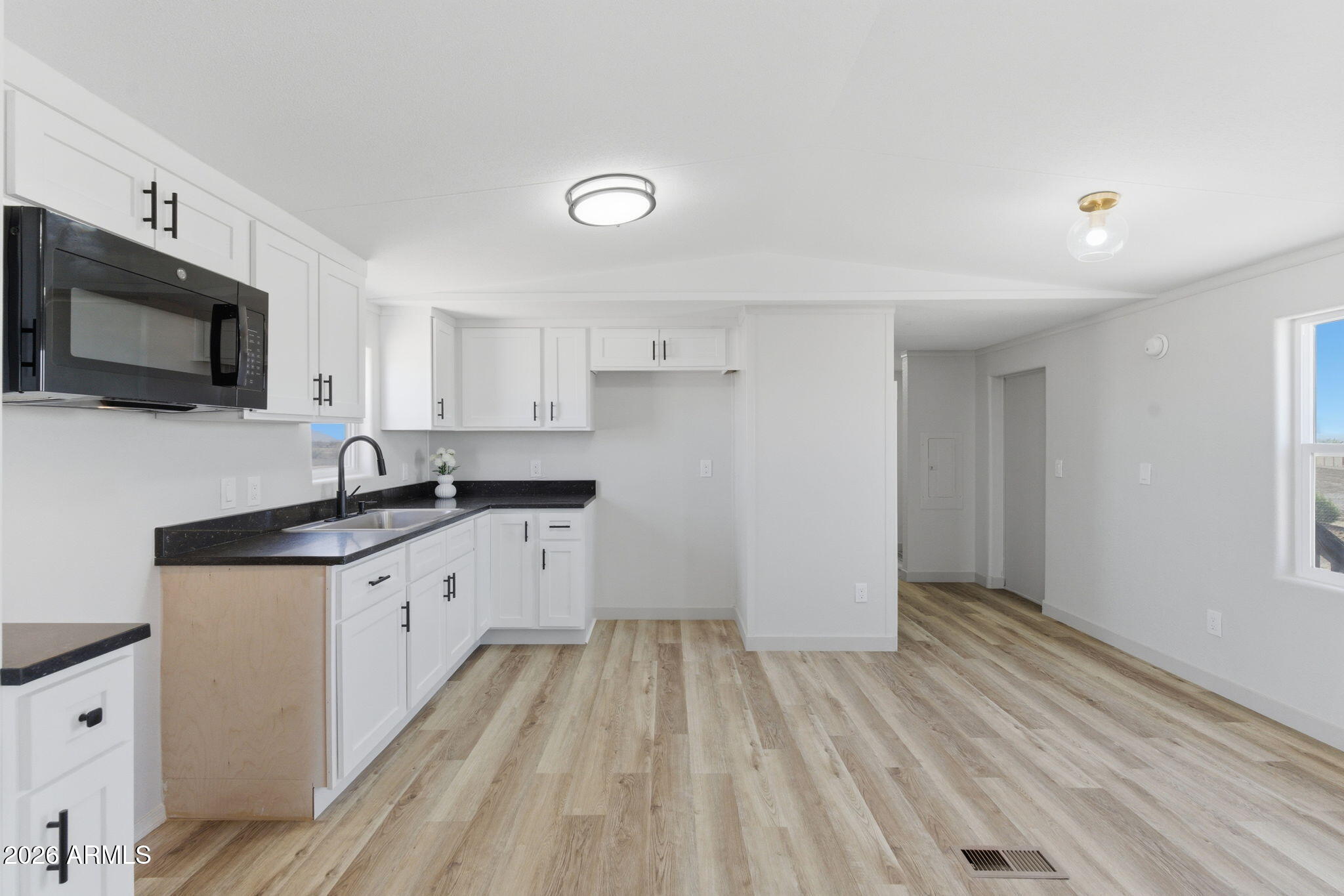 5384 S WHISPERING SANDS Drive