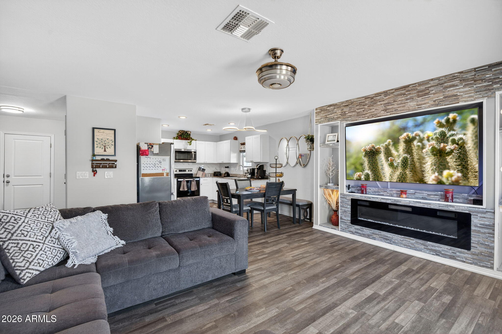 14423 S CAPISTRANO Road