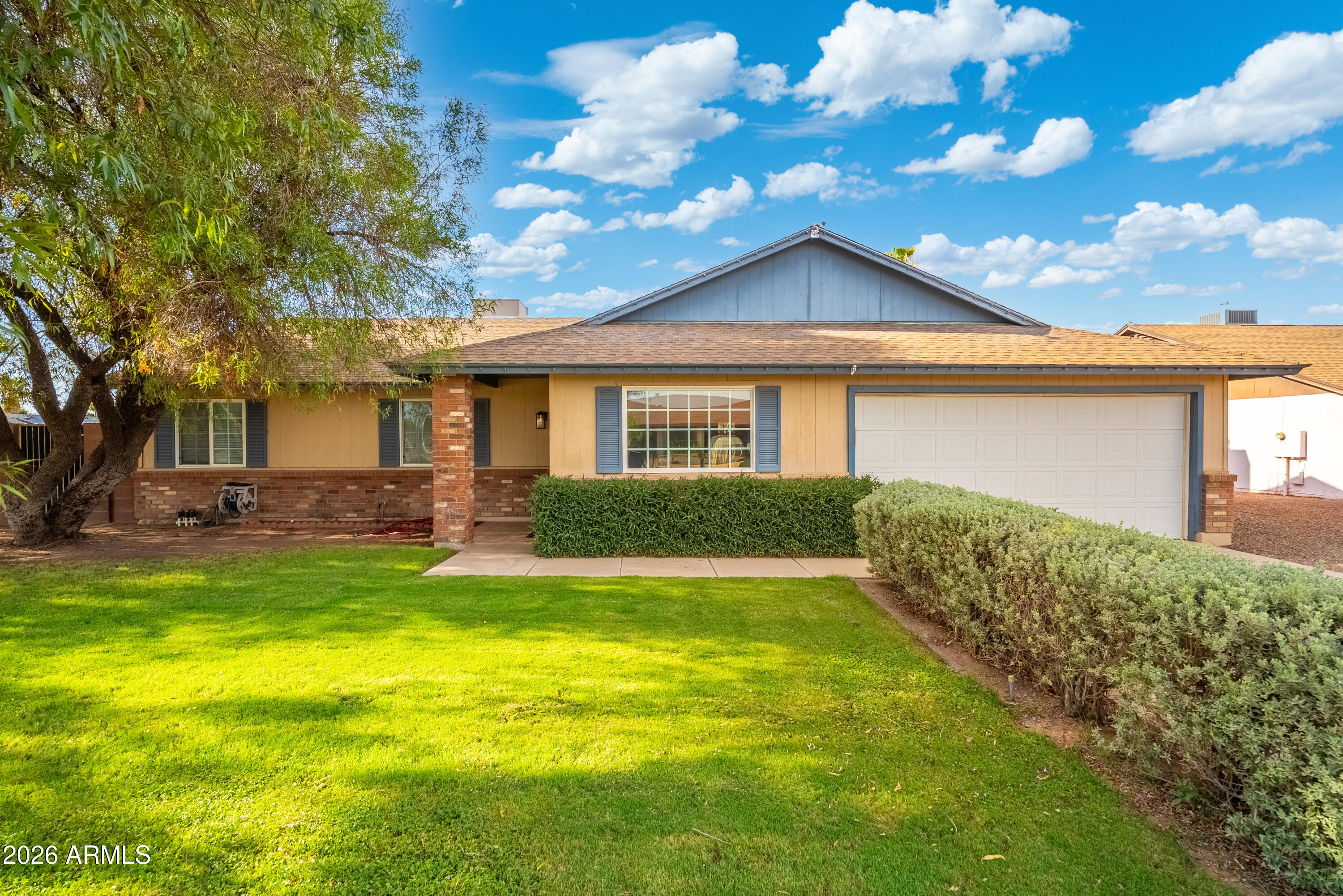 502 E GABRILLA Drive