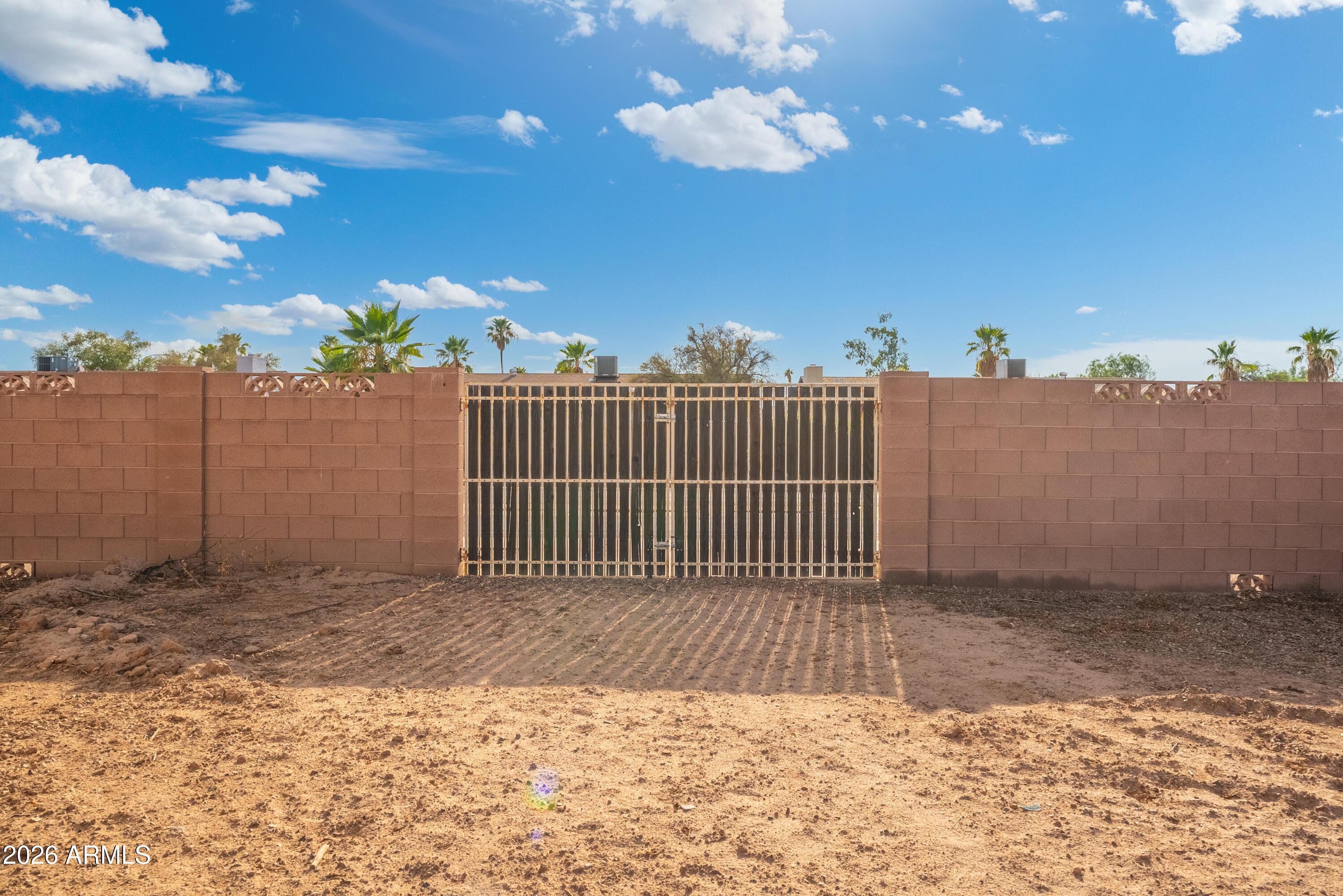 502 E GABRILLA Drive