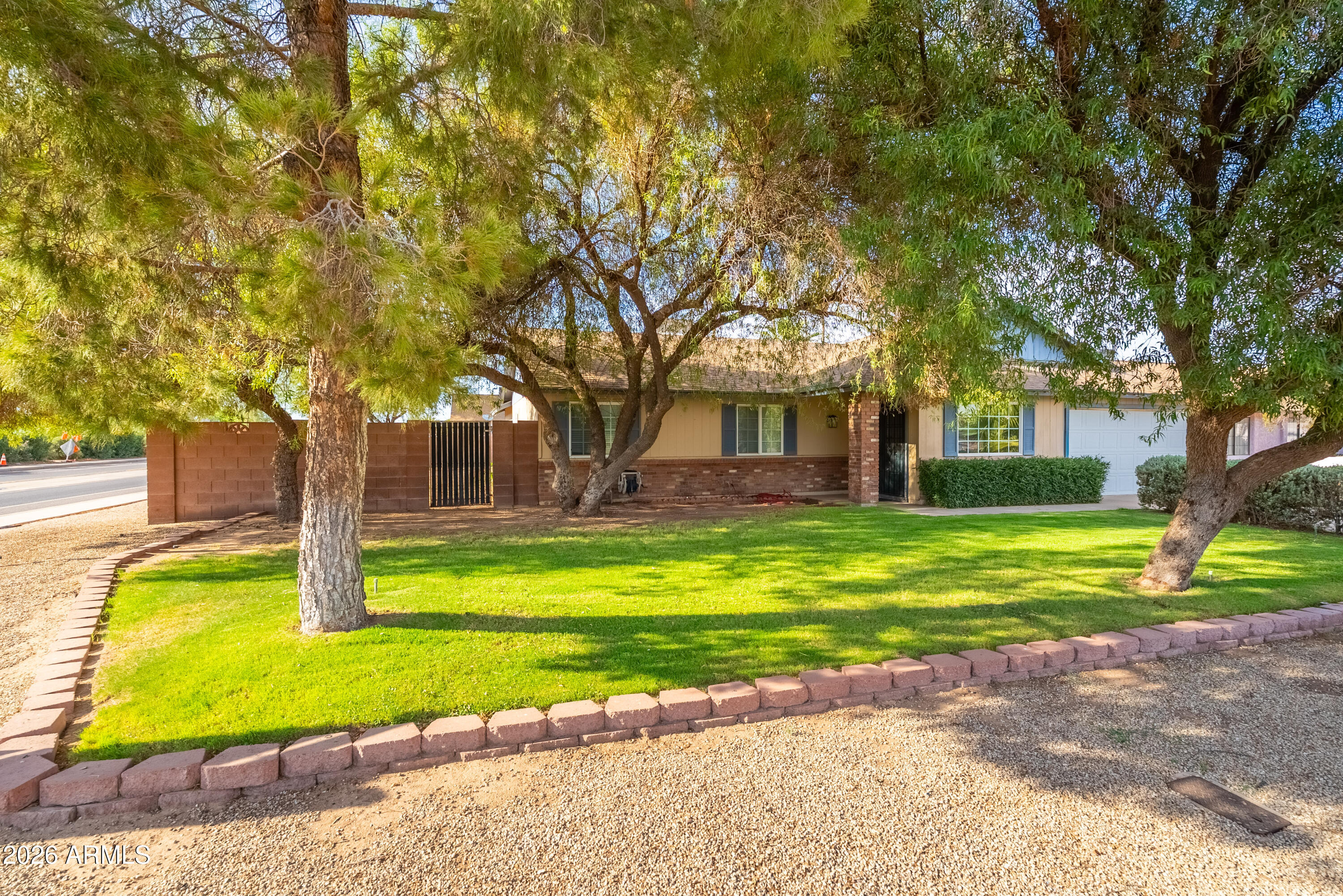502 E GABRILLA Drive