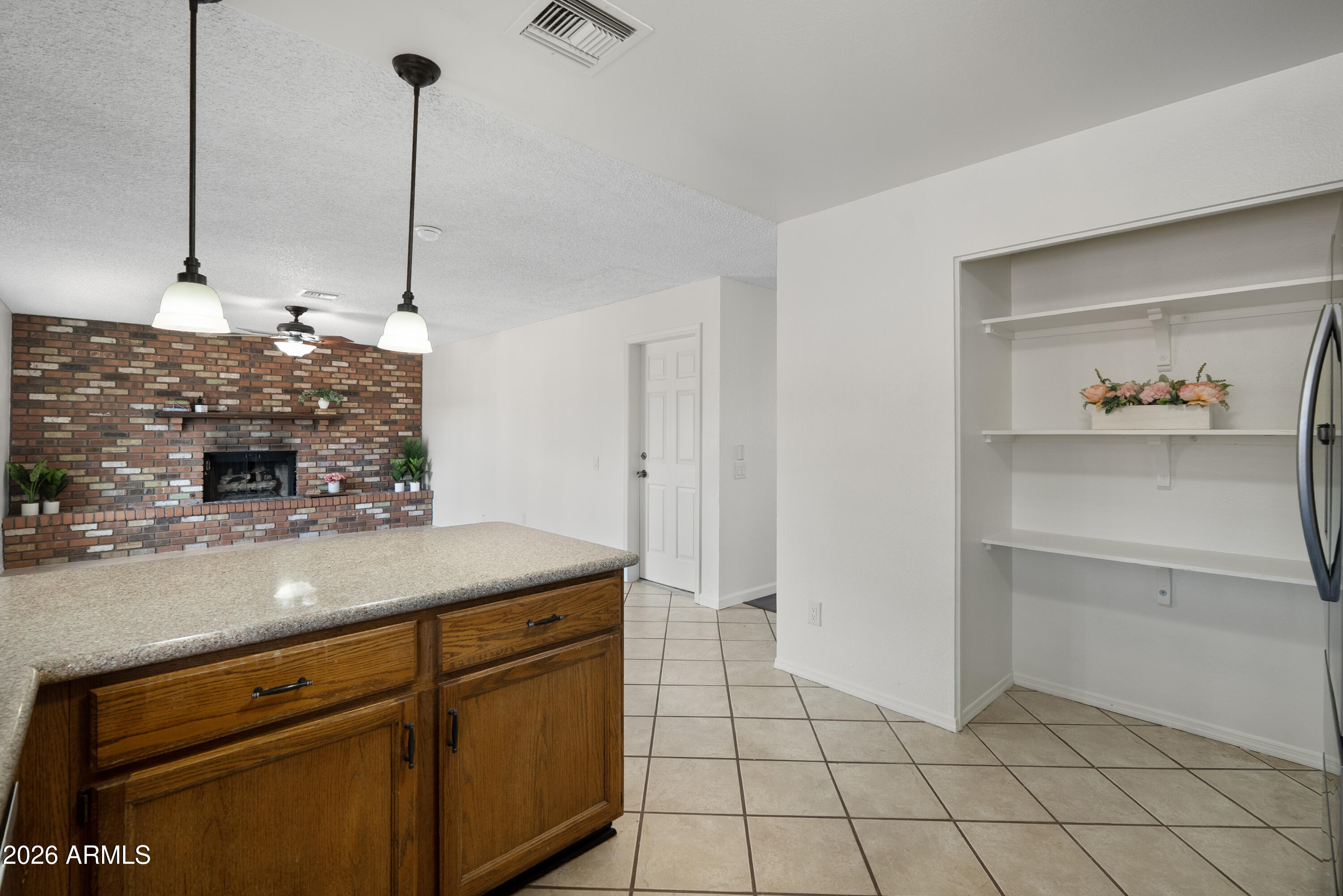 502 E GABRILLA Drive