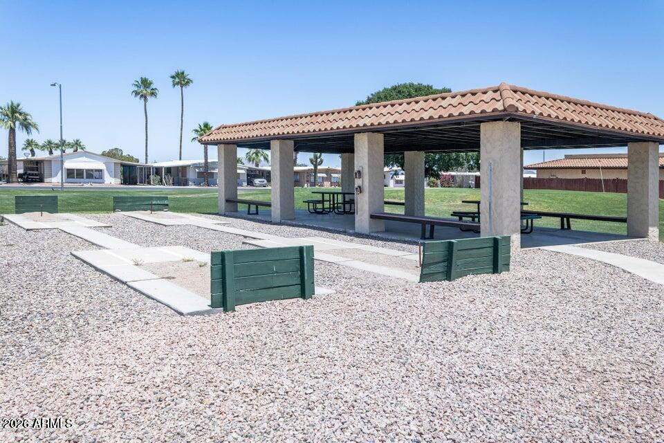 2100 N TREKELL Road 117