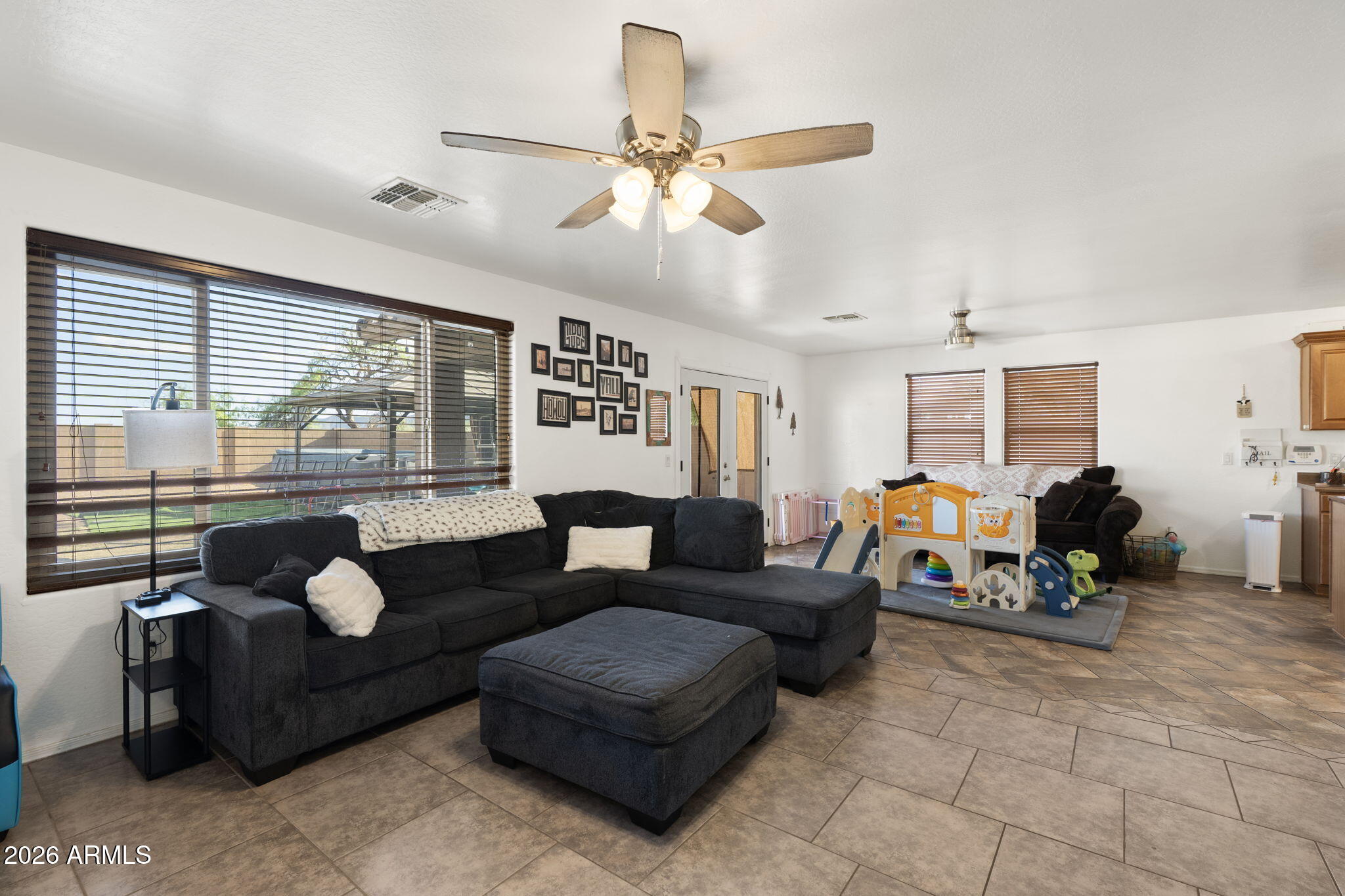 2419 E ROSARIO MISSION Drive