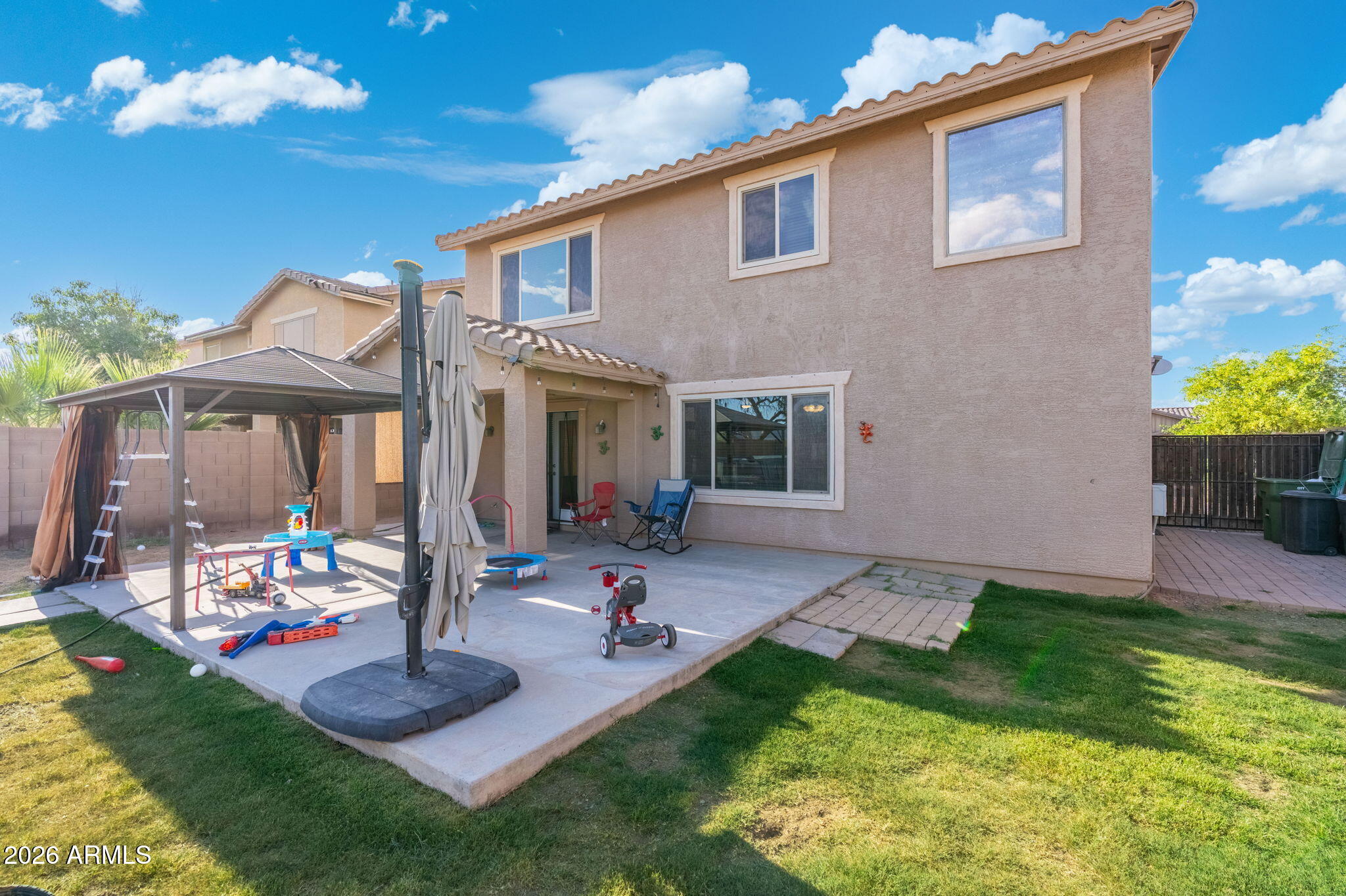 2419 E ROSARIO MISSION Drive