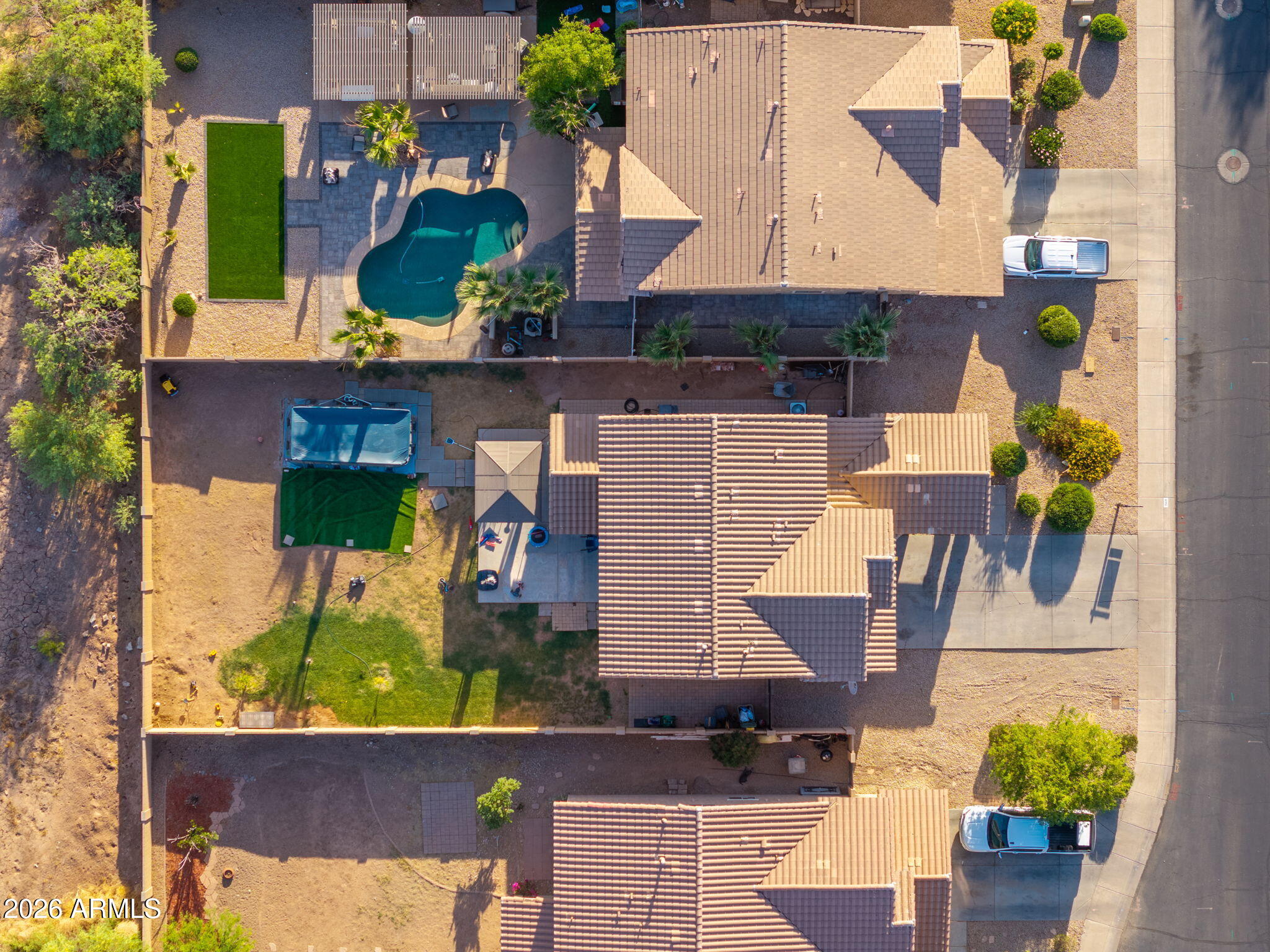 2419 E ROSARIO MISSION Drive