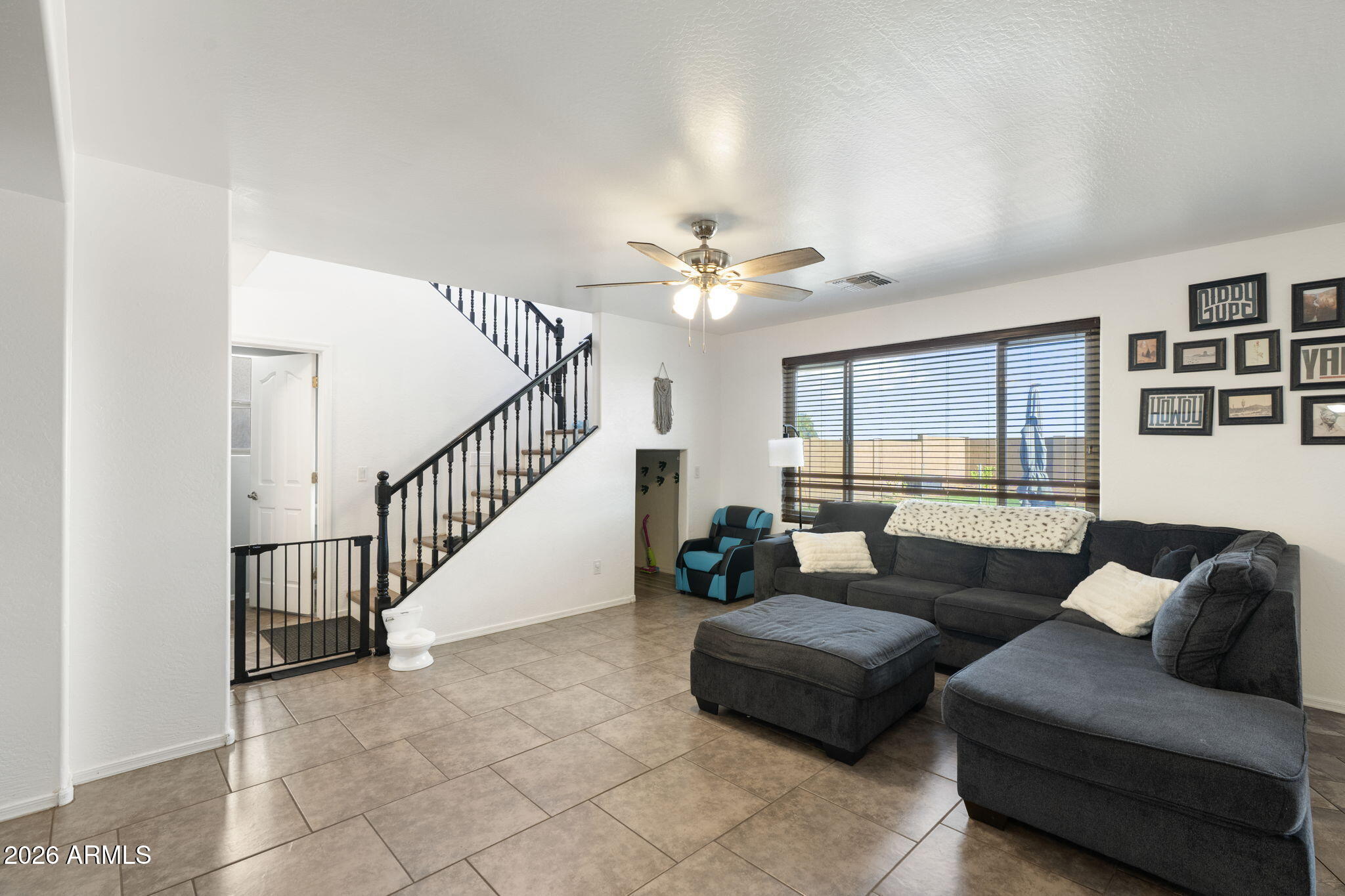 2419 E ROSARIO MISSION Drive
