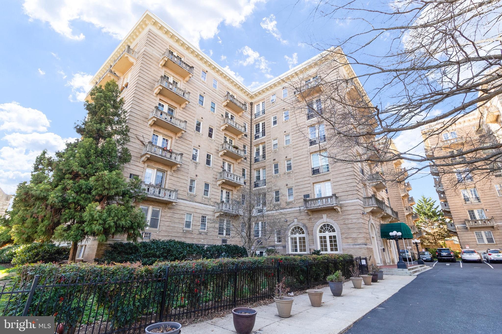 3420 16th St NW #206