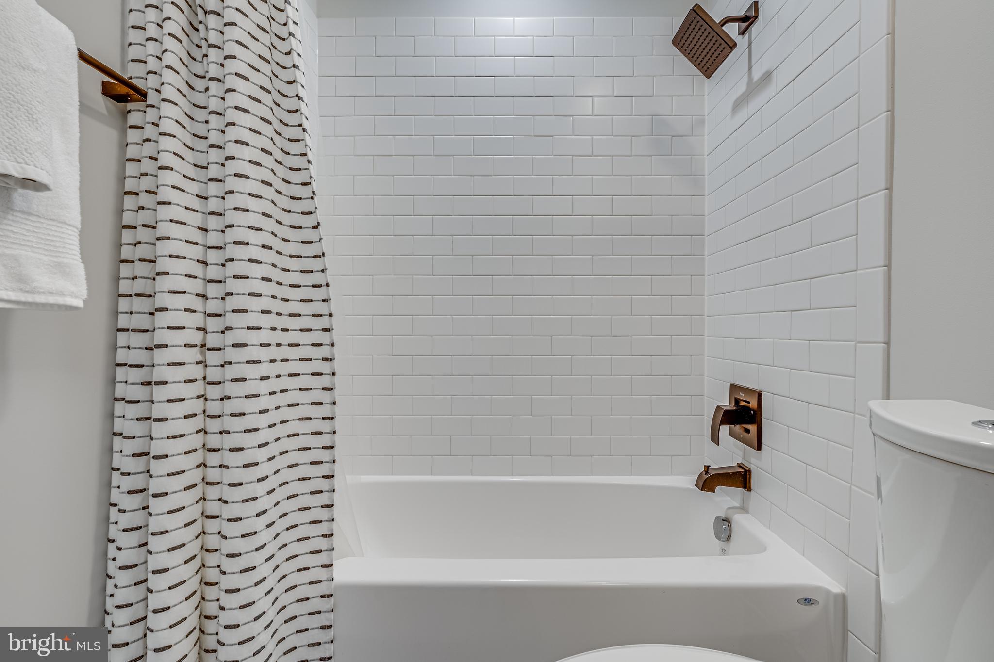 4326 Georgia Ave NW #501