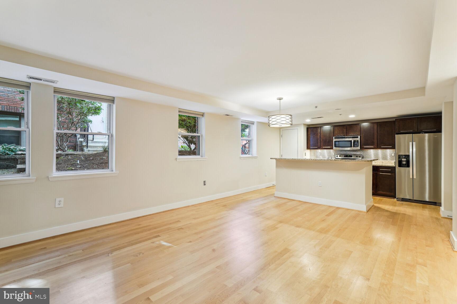 149 W ST NW #15