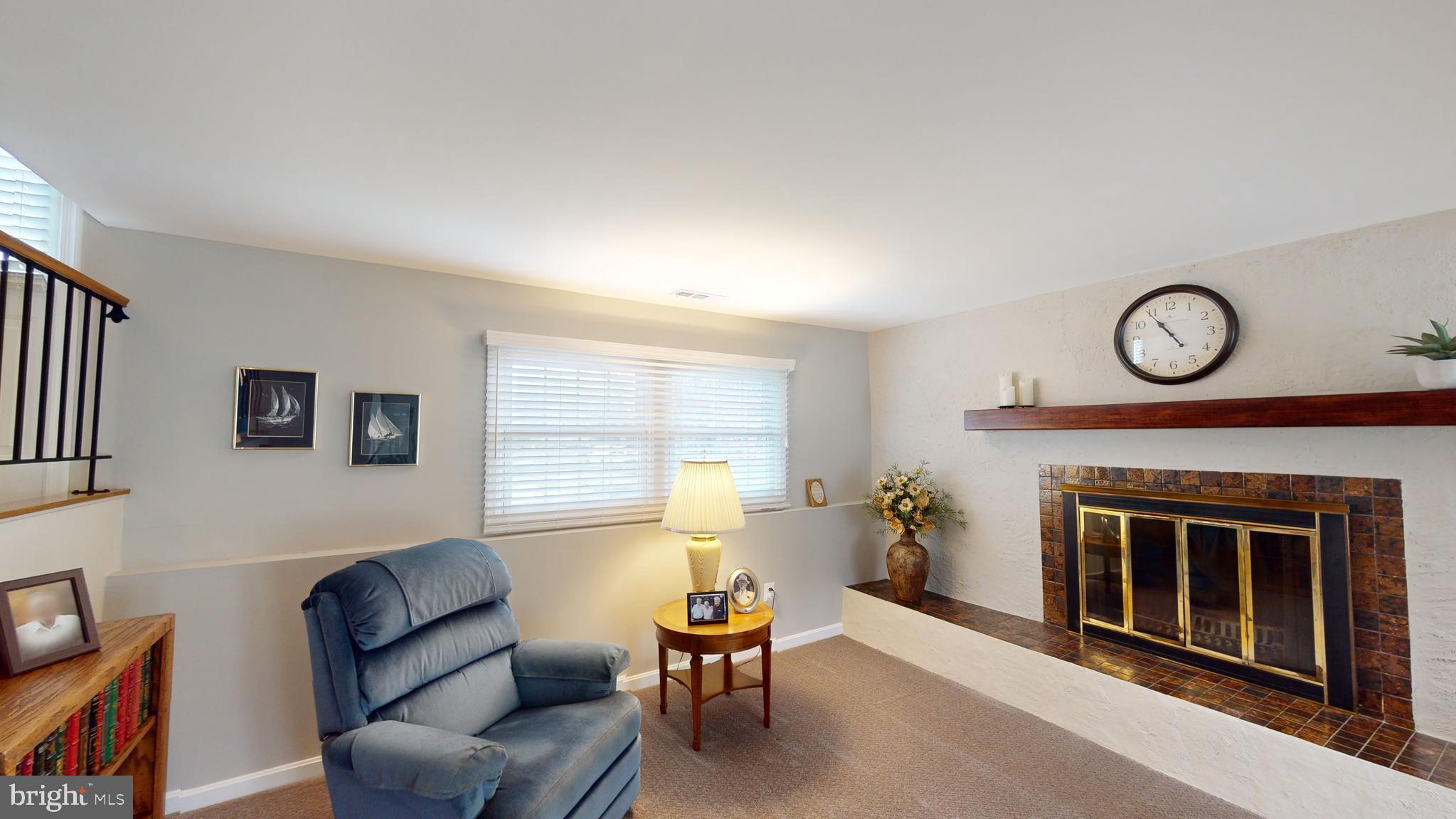 290 Berkeley Dr