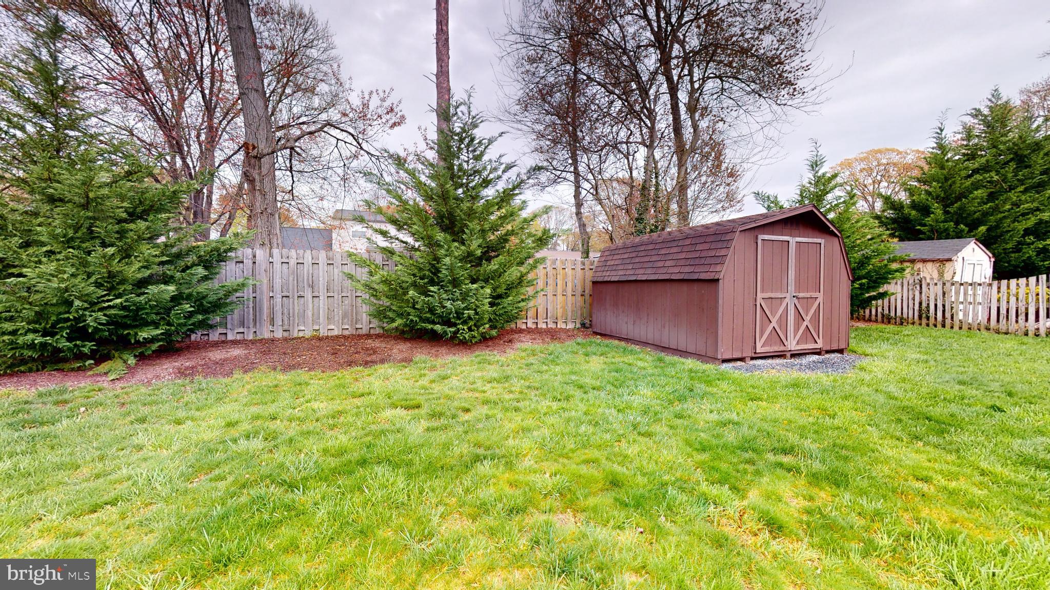290 Berkeley Dr