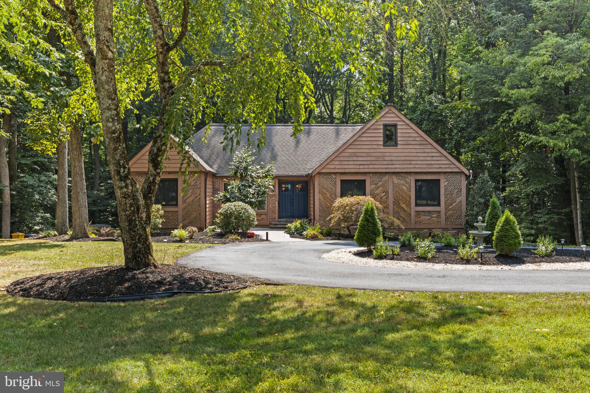 1698 Brickhouse Bar Ct