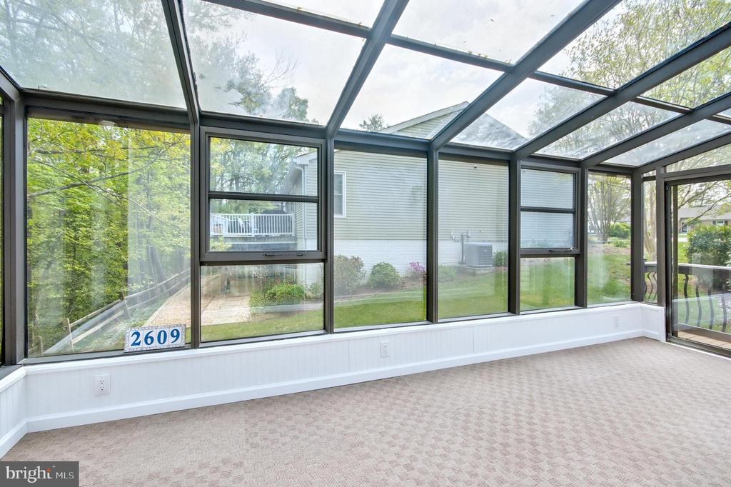 2609 POINT LOOKOUT COVE