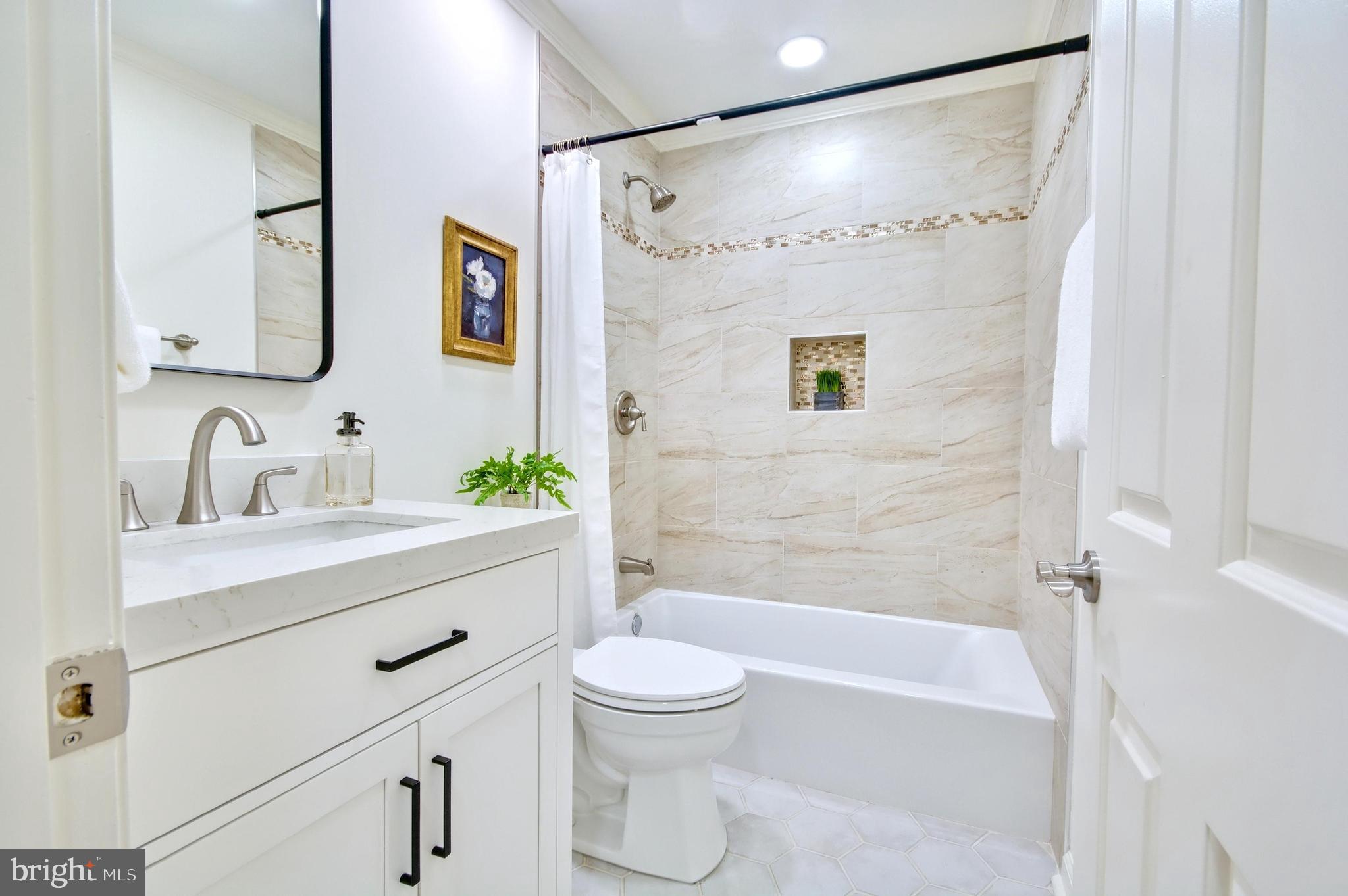 2609 POINT LOOKOUT COVE