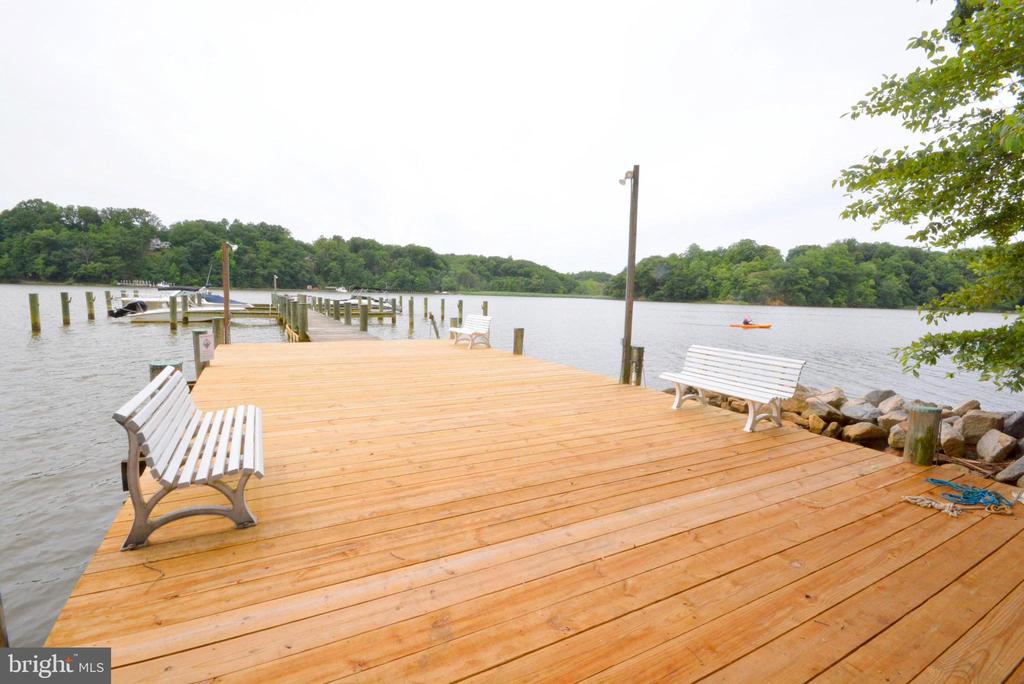 2609 POINT LOOKOUT COVE
