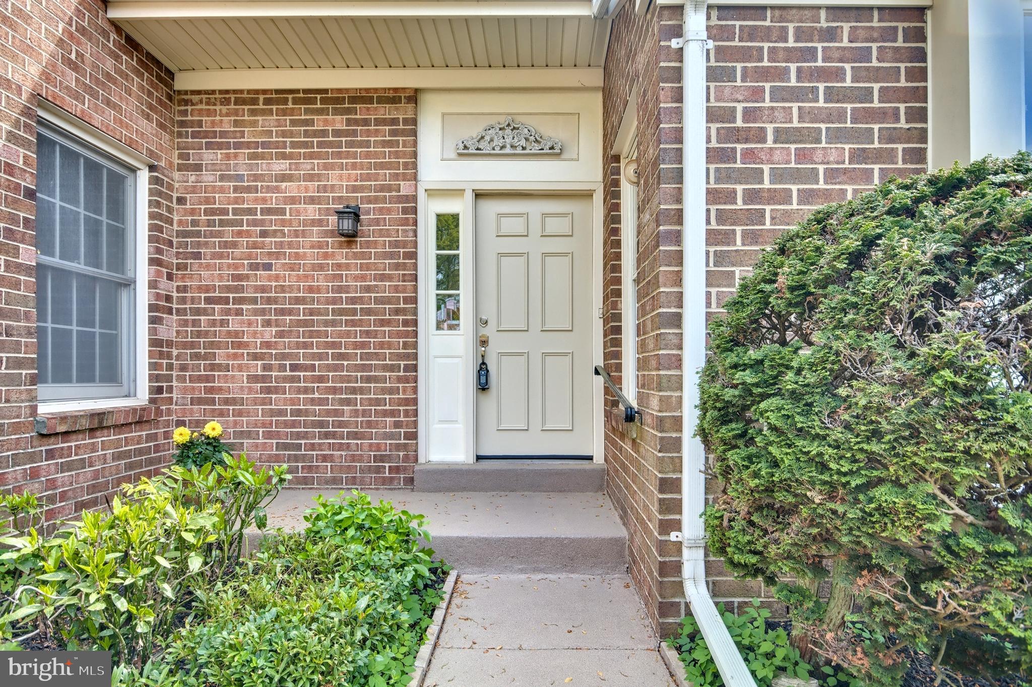 2609 POINT LOOKOUT COVE