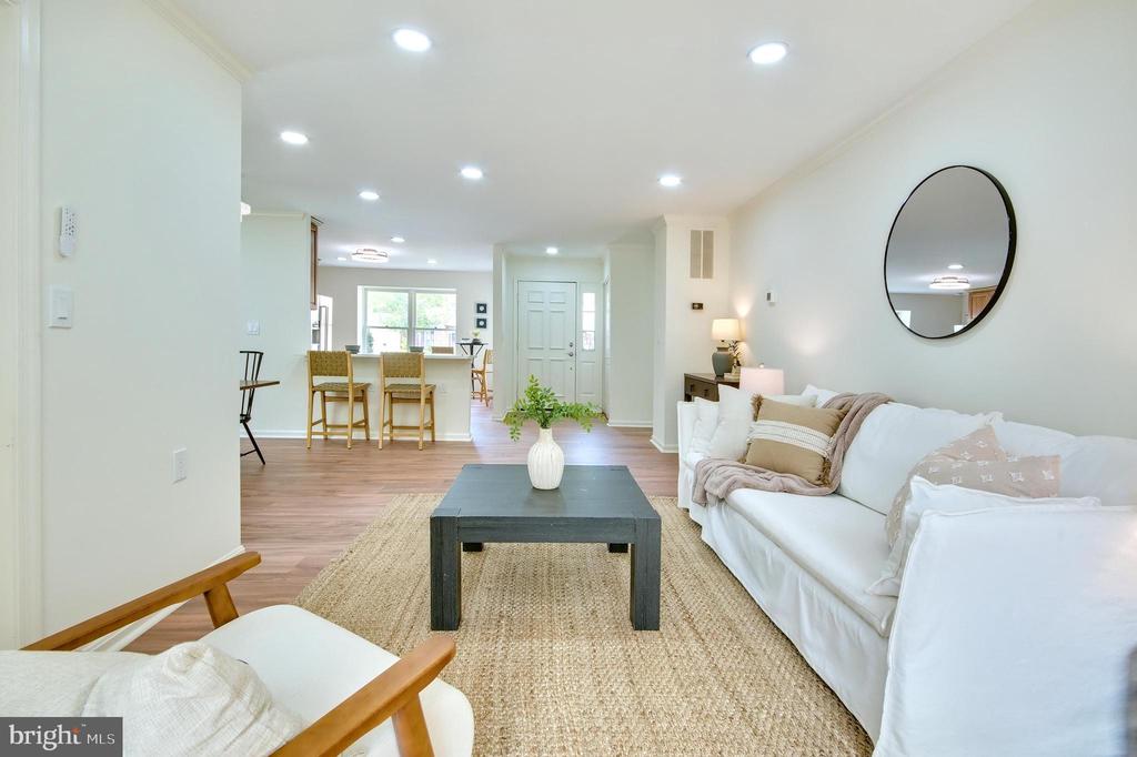 2609 POINT LOOKOUT COVE