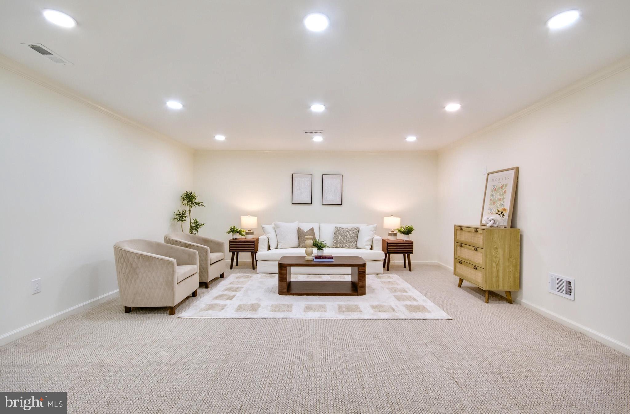 2609 POINT LOOKOUT COVE