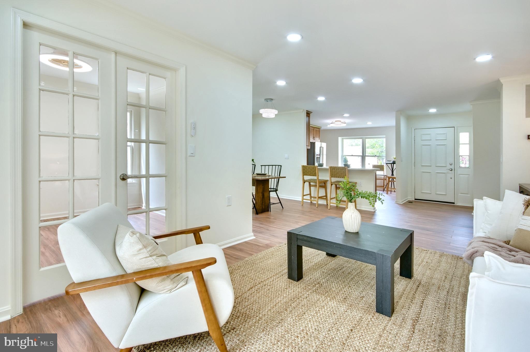 2609 POINT LOOKOUT COVE